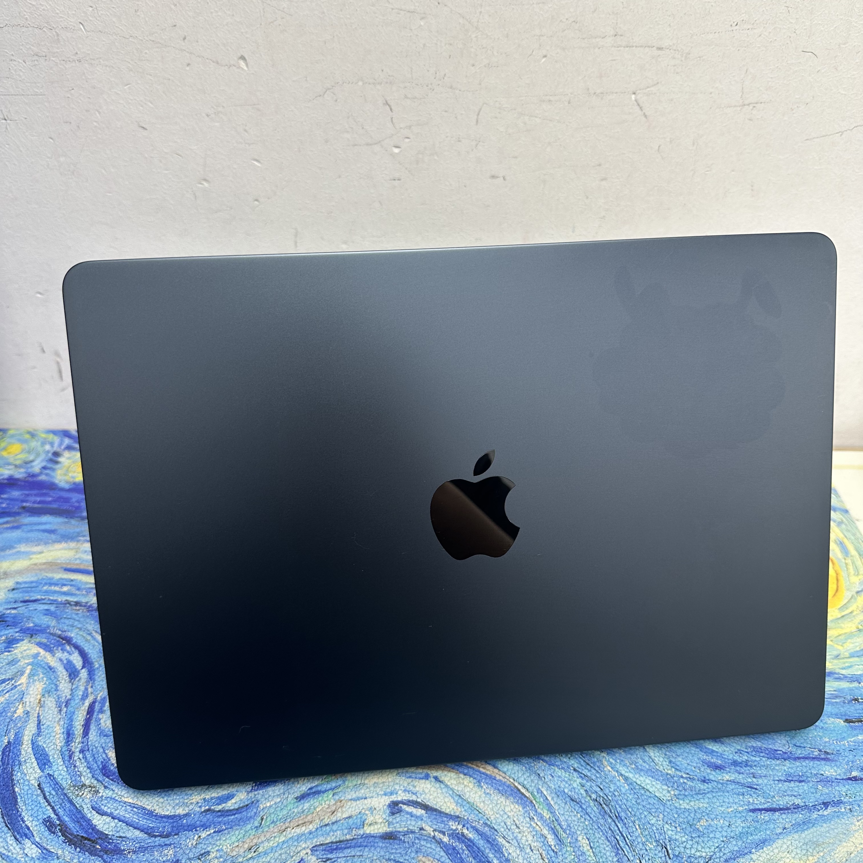 #5666 （深藍色🔥MacBook M2 Air )APPLE  MacBook Air M2 2023 M2 CPU/8GB Ram/256GB SSD/8核心GPU/Liquid Retina Mon/13.6吋/ 藍色/ Gaming Laptop / Notebook/ PC / Laptop / MacbookAir / MacBook Pro / MacBookPro /