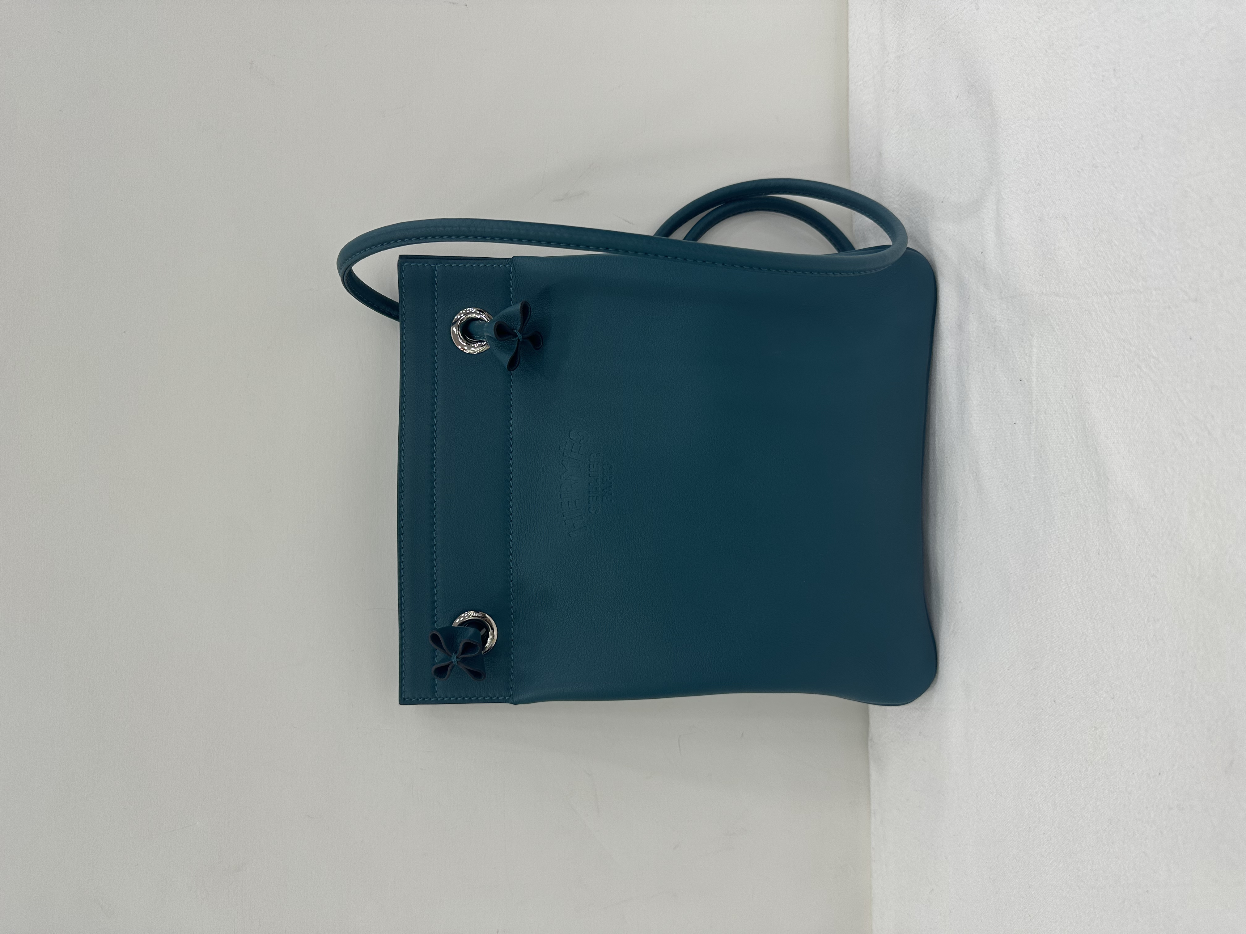 Pre-owned Hermes Mini Aline bag /stamp Z