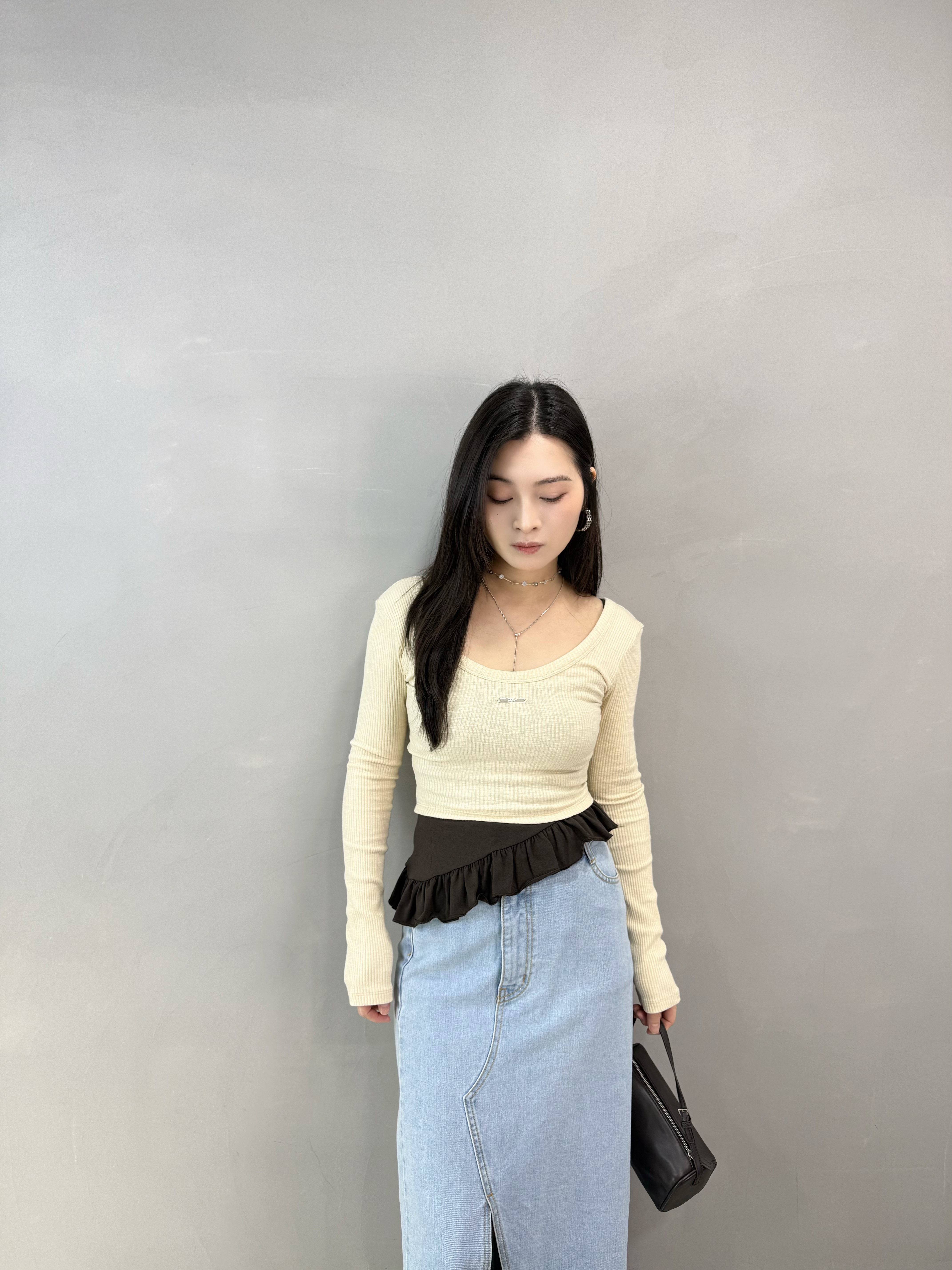 H68 吊帶ruffle Bra Top