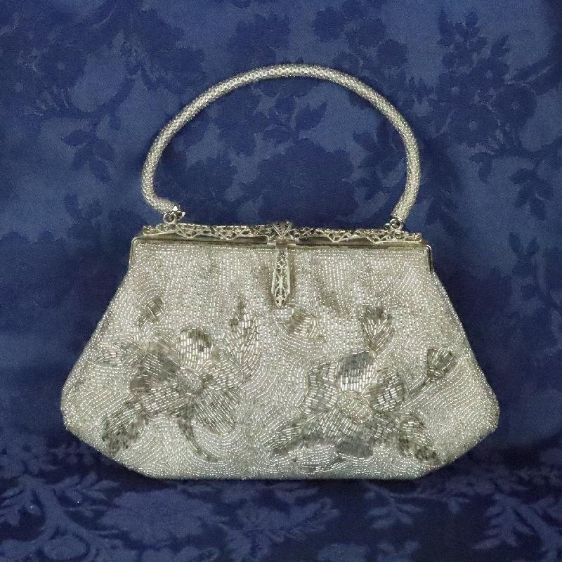 Vintage Japanese Elegant Silver Tube Bead Floral Pattern Handmade Evening Purse (MT1617)