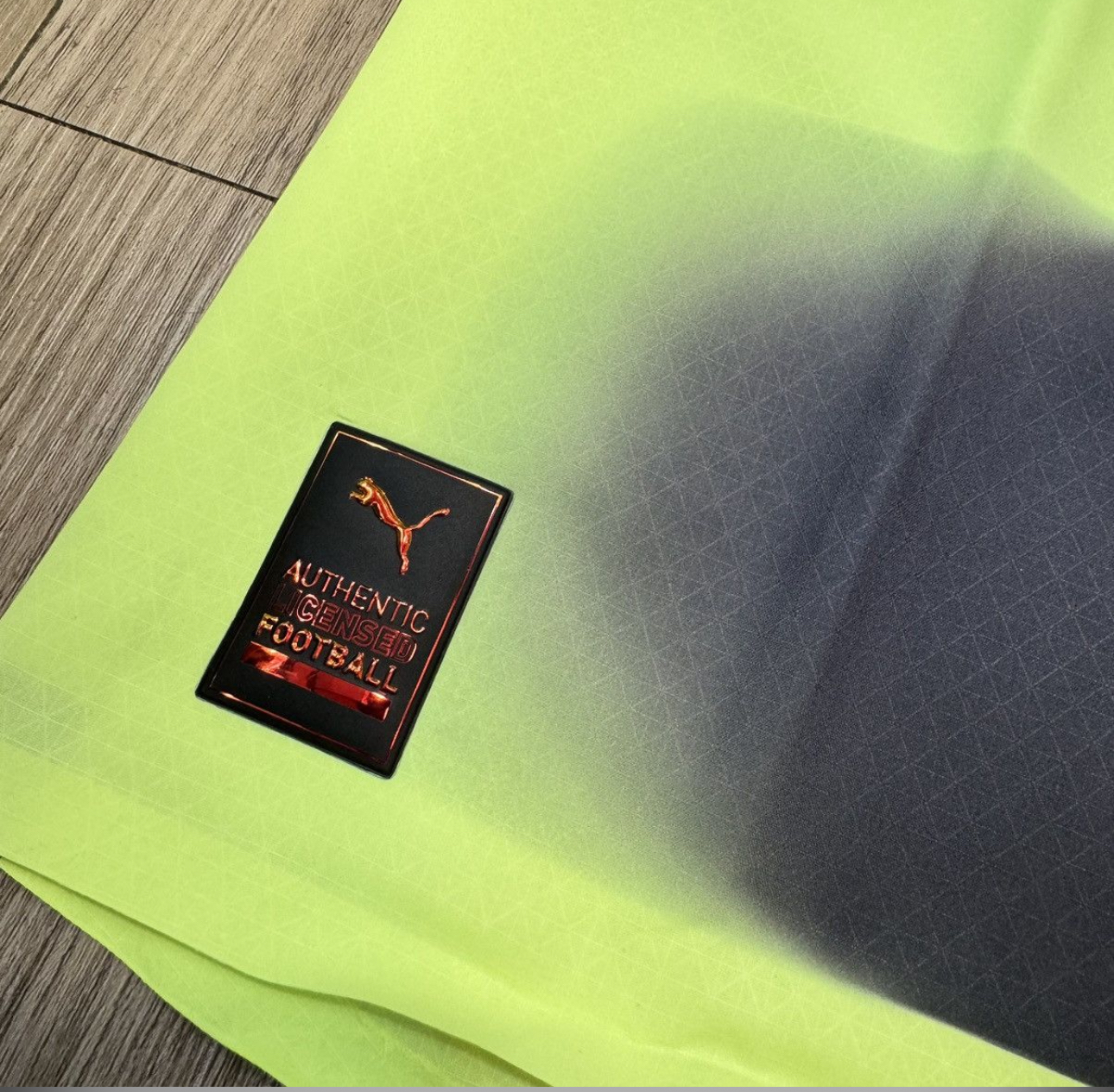 Manchester City 22/23 player issue away shirt #9 Haaland