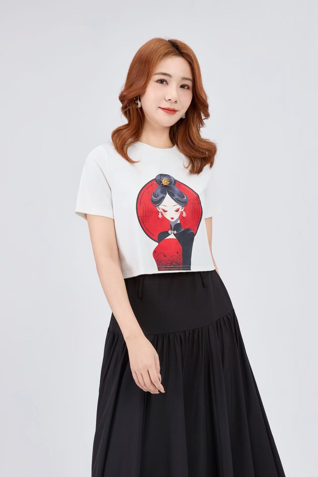 10141310 Oriental Muse Graphic Tee