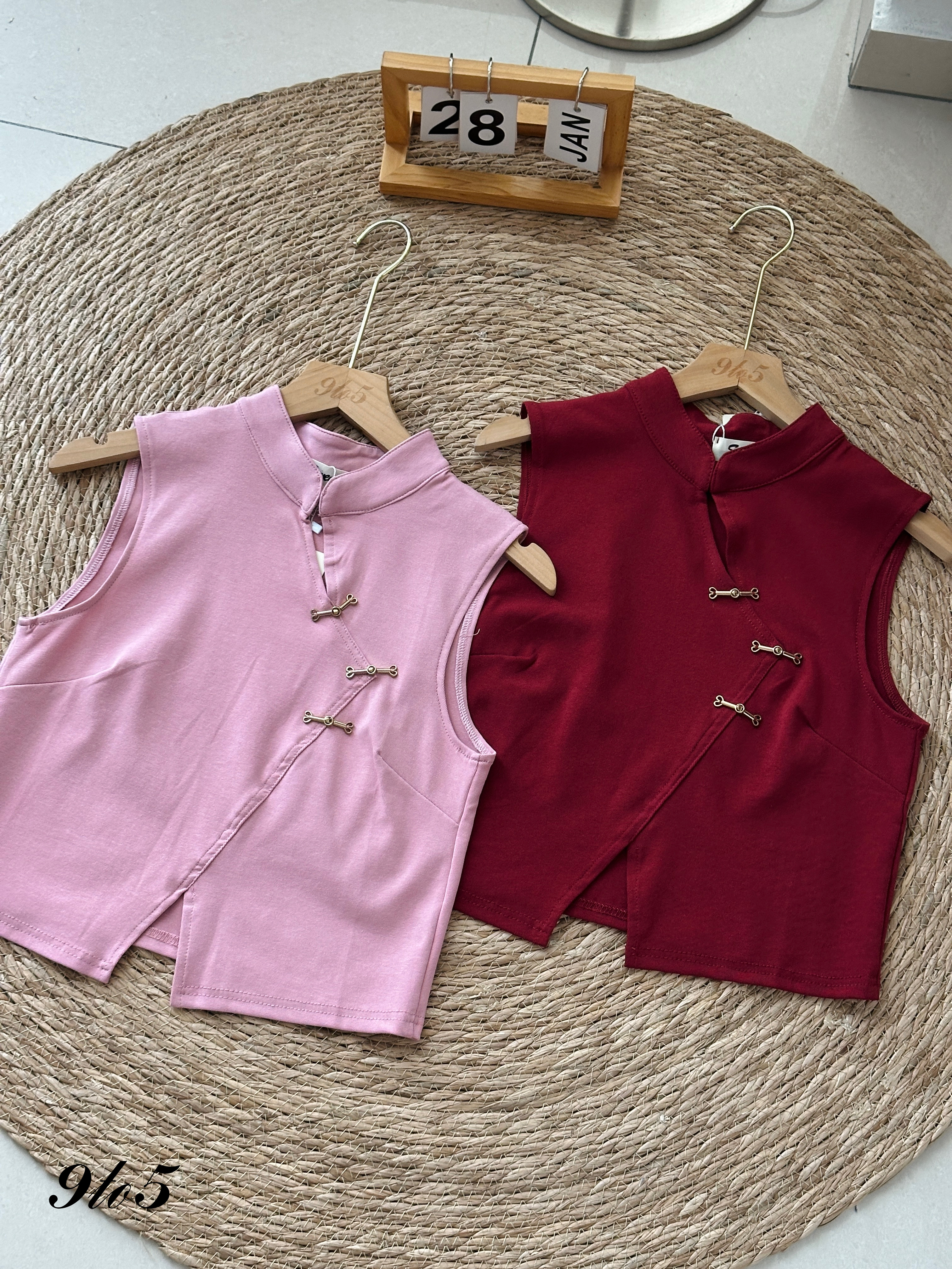 T3936 Sleeveless Cheongsam Top - 4 Colors