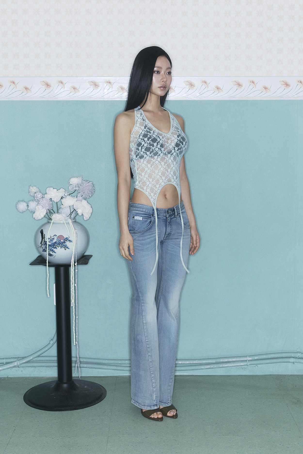 pleaseNOFOLLOW - Lua Garter Lace Halter Sleeveless Top (Mint)