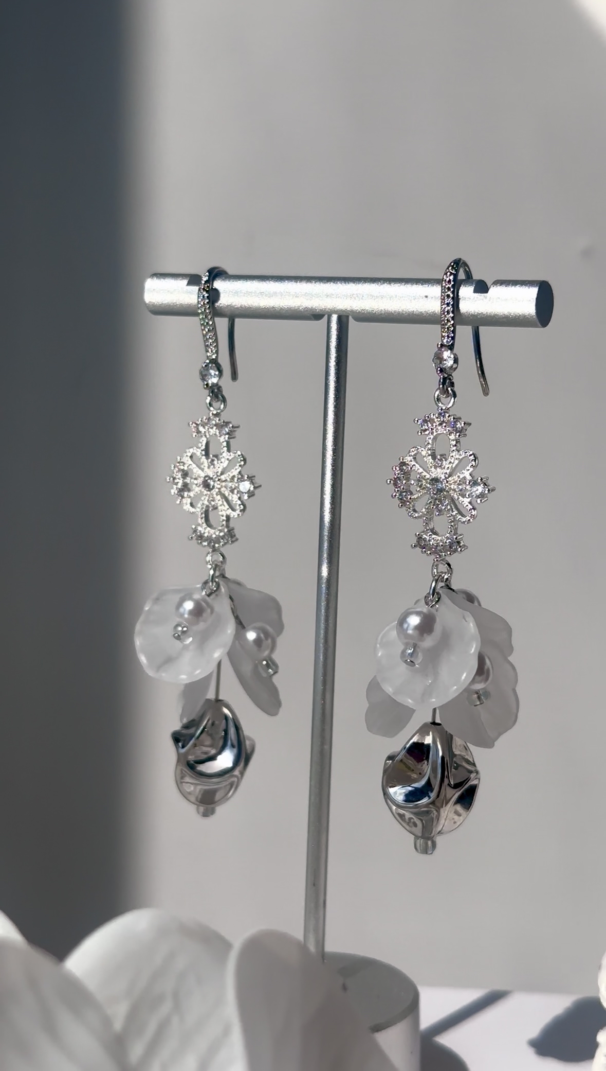 白金銀石花串耳環💍