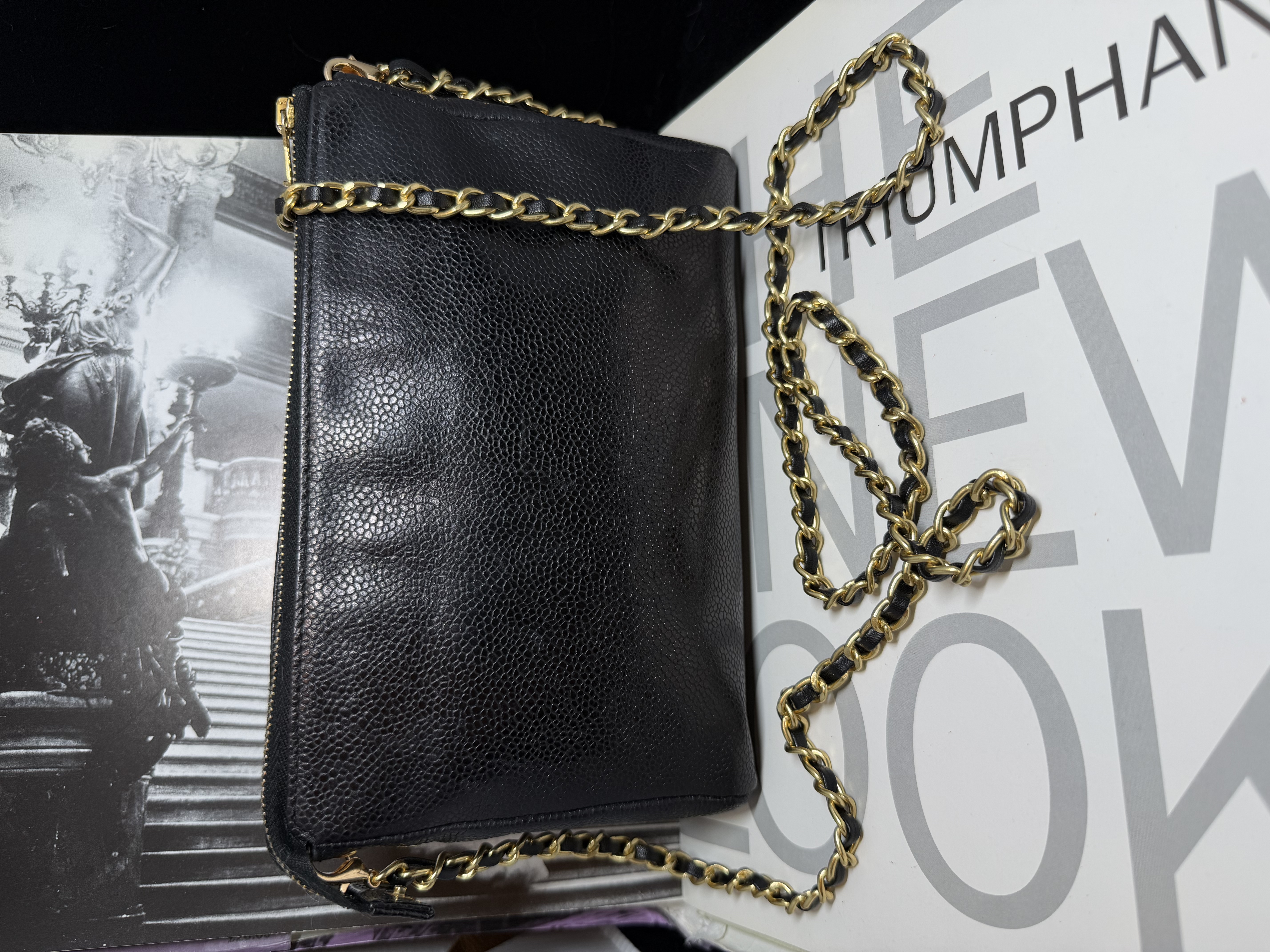 chanel cc black caviar vanity bag