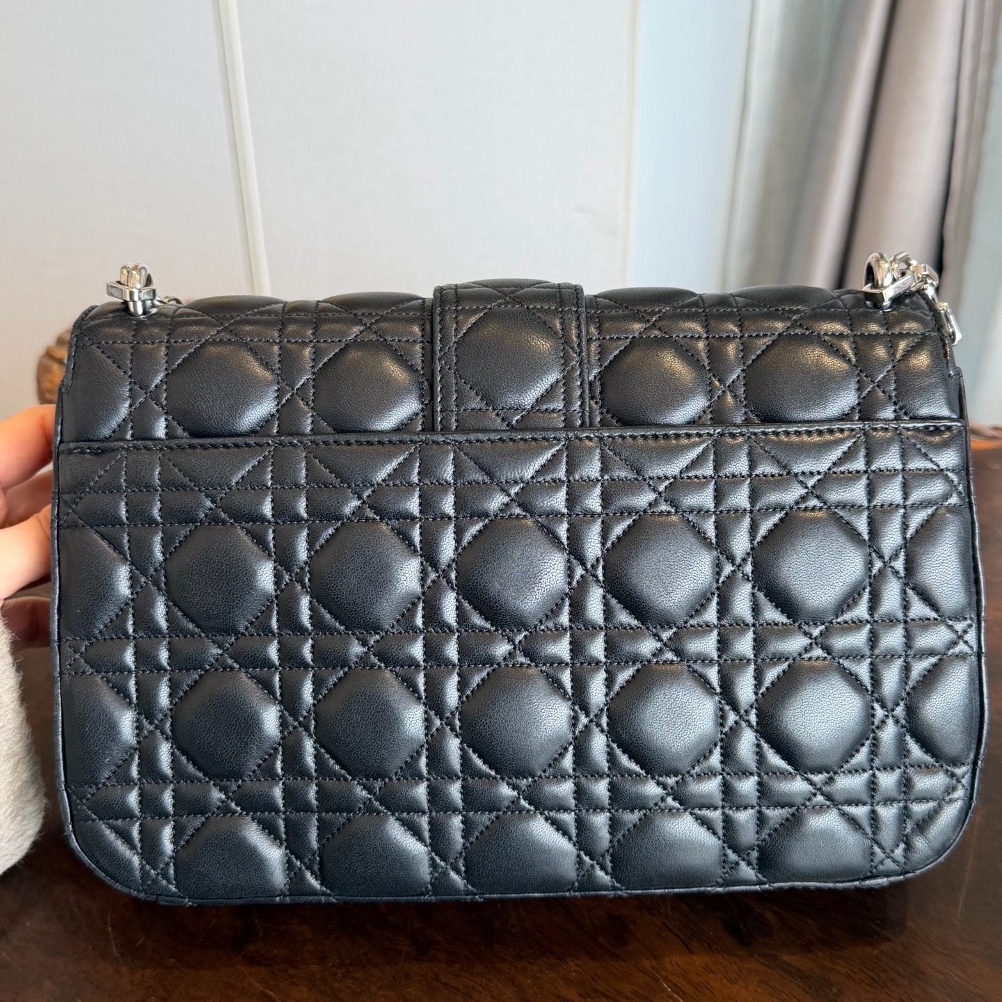 【預訂貨品】Dior黑銀金屬藤格紋羊皮包