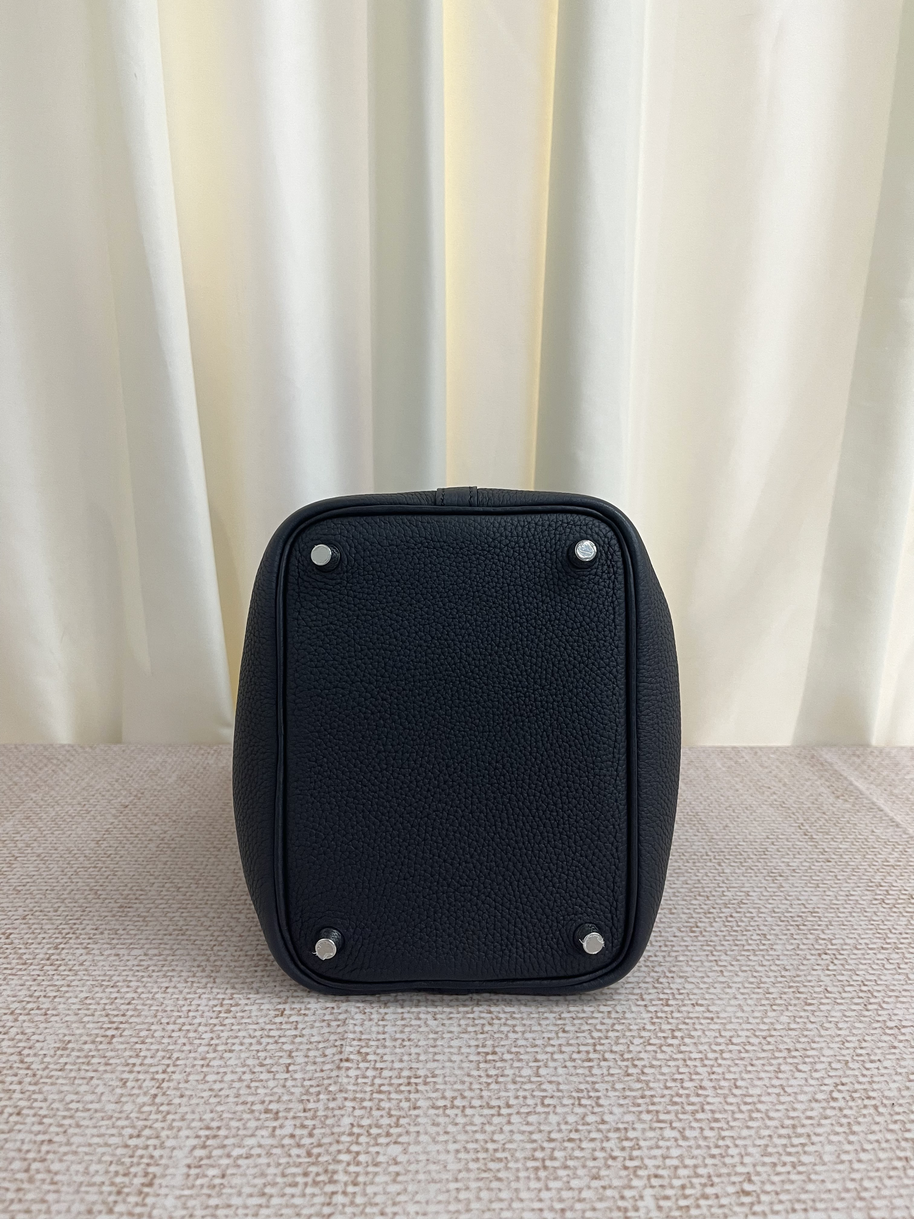 Pre-owned Hermes P18/ Stamp D/ Product Code: 26031706