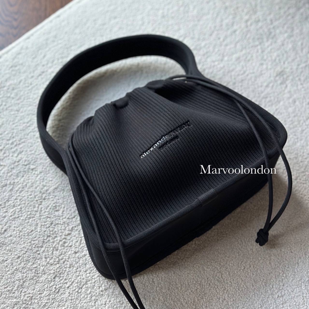 折扣✨訂貨📮 Alexander wang small ryan bag  Size 25 x 8 x 19 cm