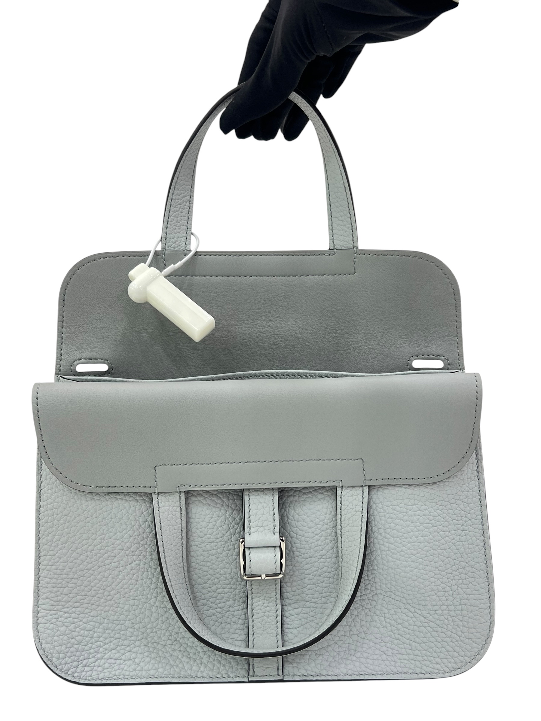 Pre-Owned HERMÉS Halzan 25 Stamp B / Product Code: 061510