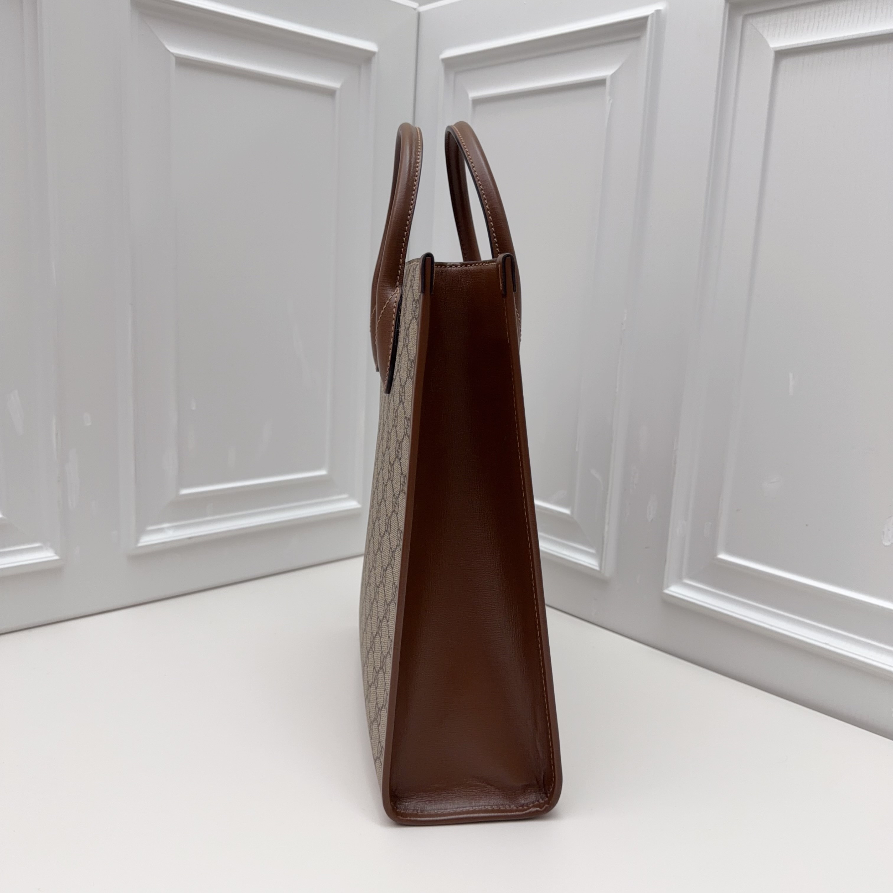 【預訂貨品】Gucci經典老花琴譜包 