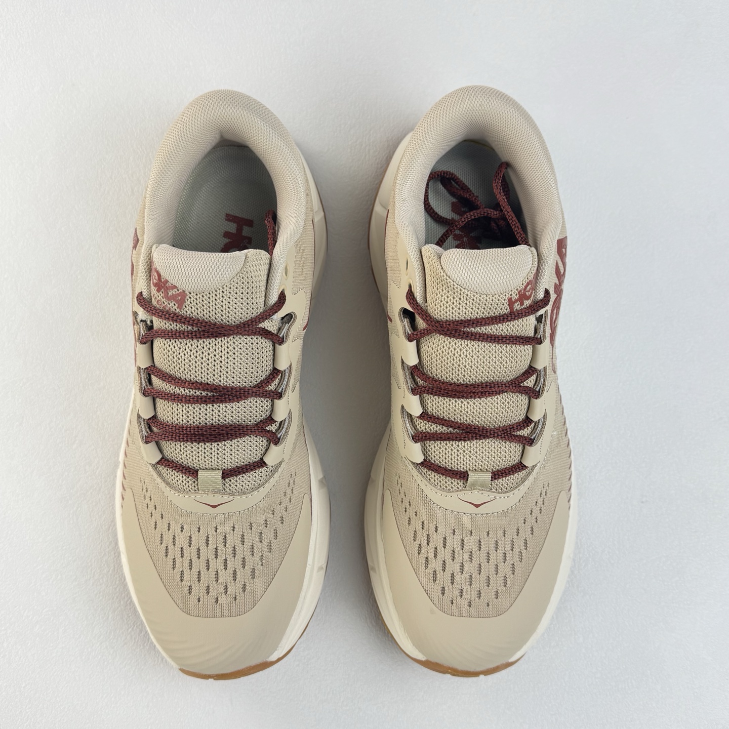 Hoka One One Skyline-Float X