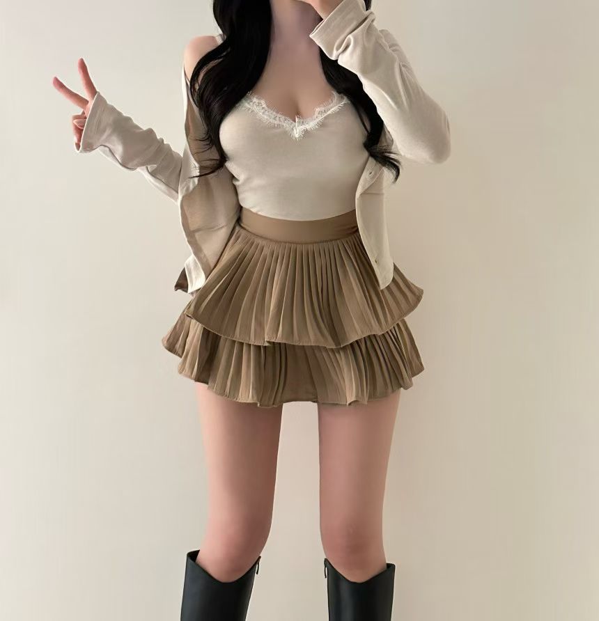 【直播追加款】機心喱士領吊帶套裝