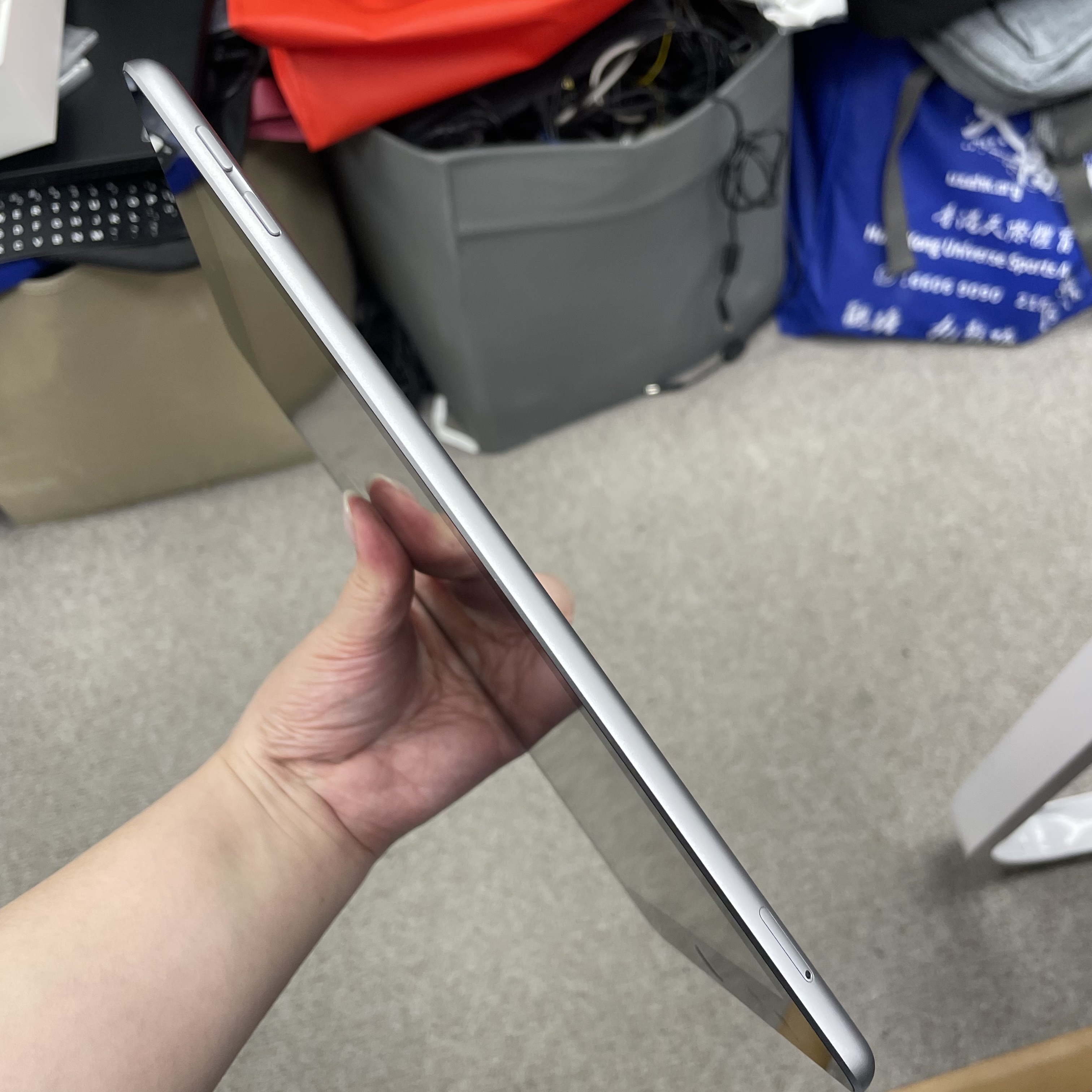 *485389 iPad 6 完美機 32GB 插卡版 灰色 gray