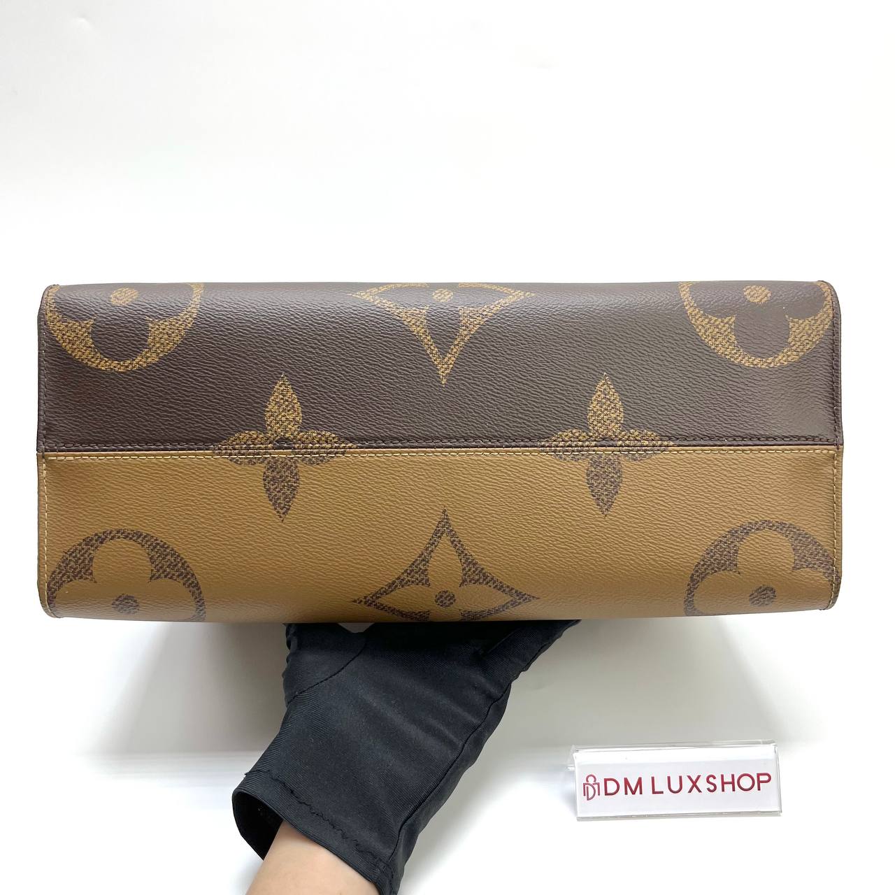 LV Monogram OnTheGo MM GHW
