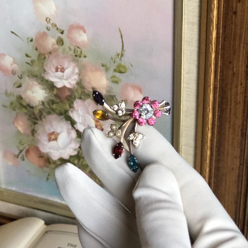 Vintage Mid-Century Multi-Colour Small Floral Spray Brooch from Canada (MT1327)