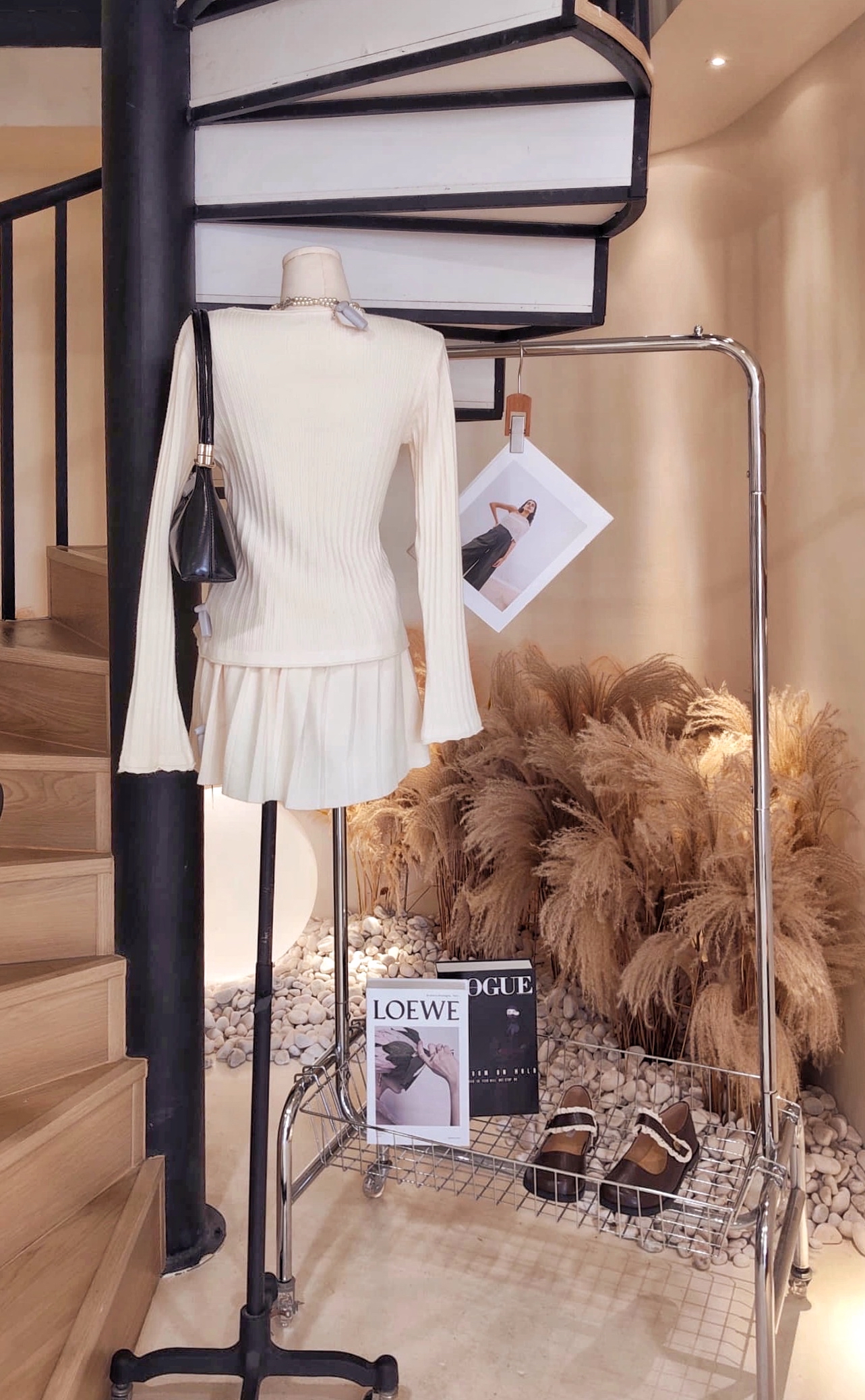 v领针织上衣+裤裙套装