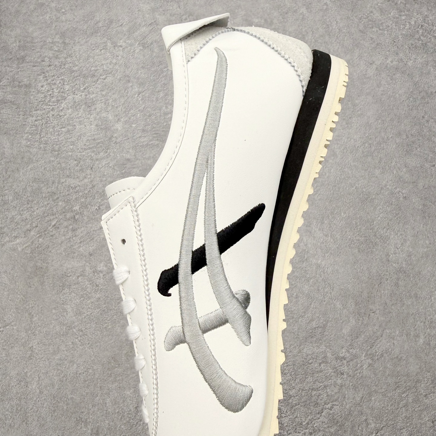 Onitsuka Tiger Mexico 66