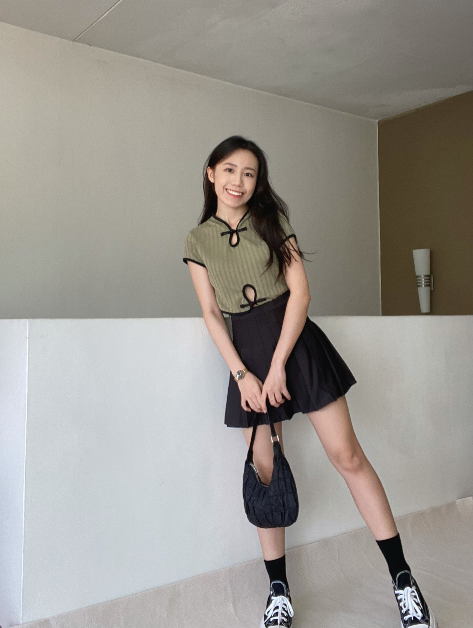 Serene Chinese Tee | Green