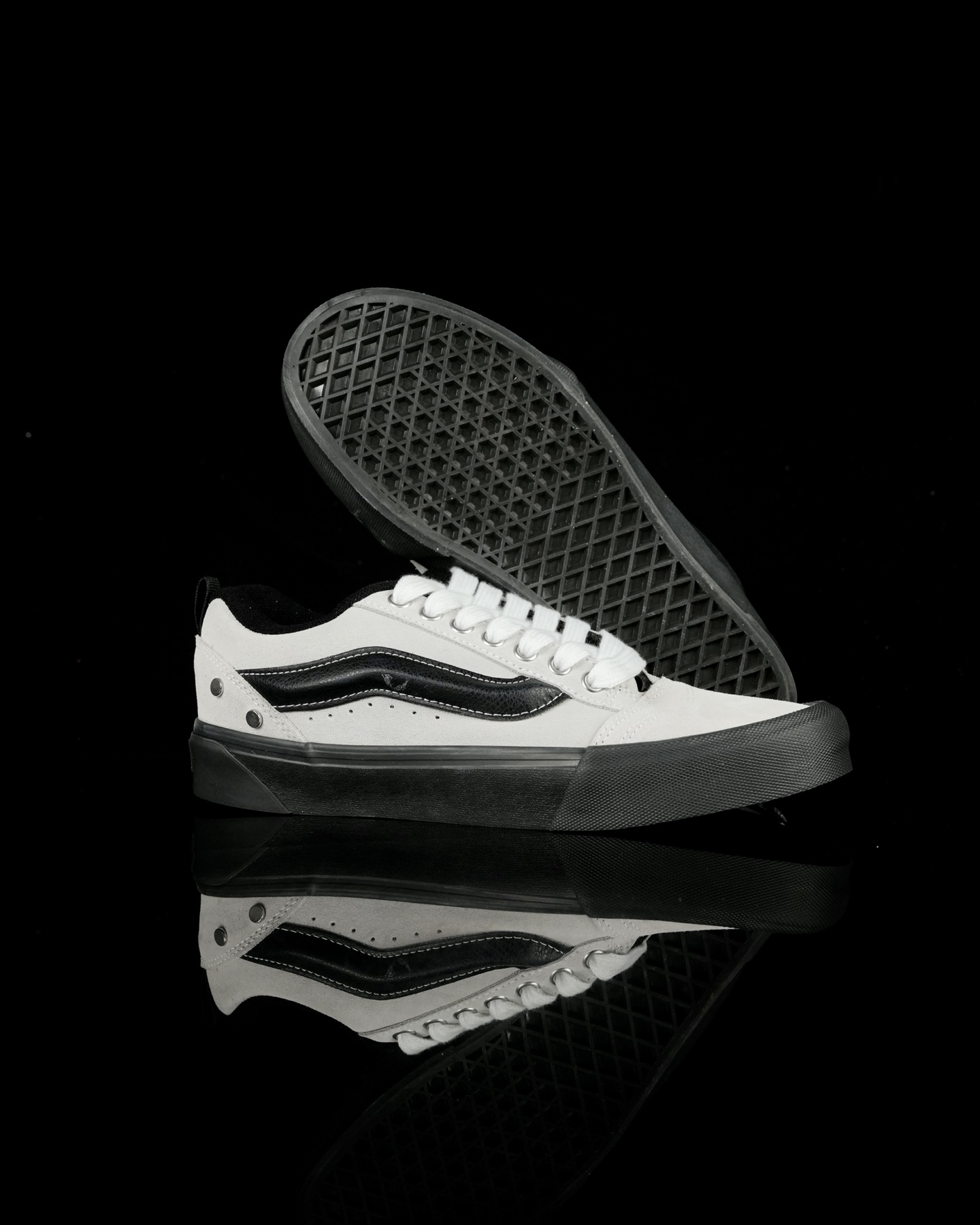 Vans Knu Skool