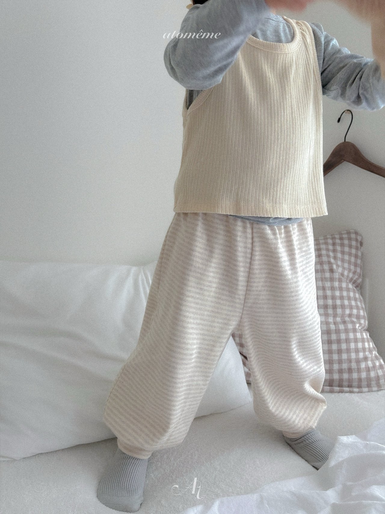 Atomeme | Bunny brown stripe pants