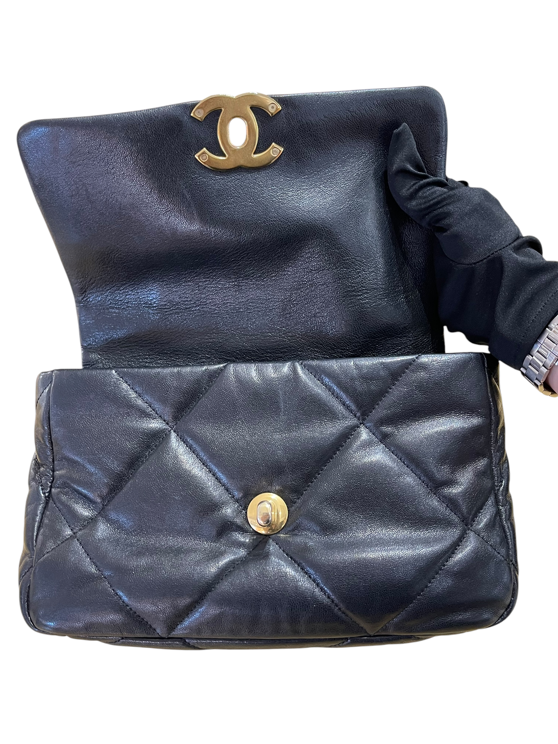 Pre-Owned CHANEL Flap Bag / Product Code: 26051512