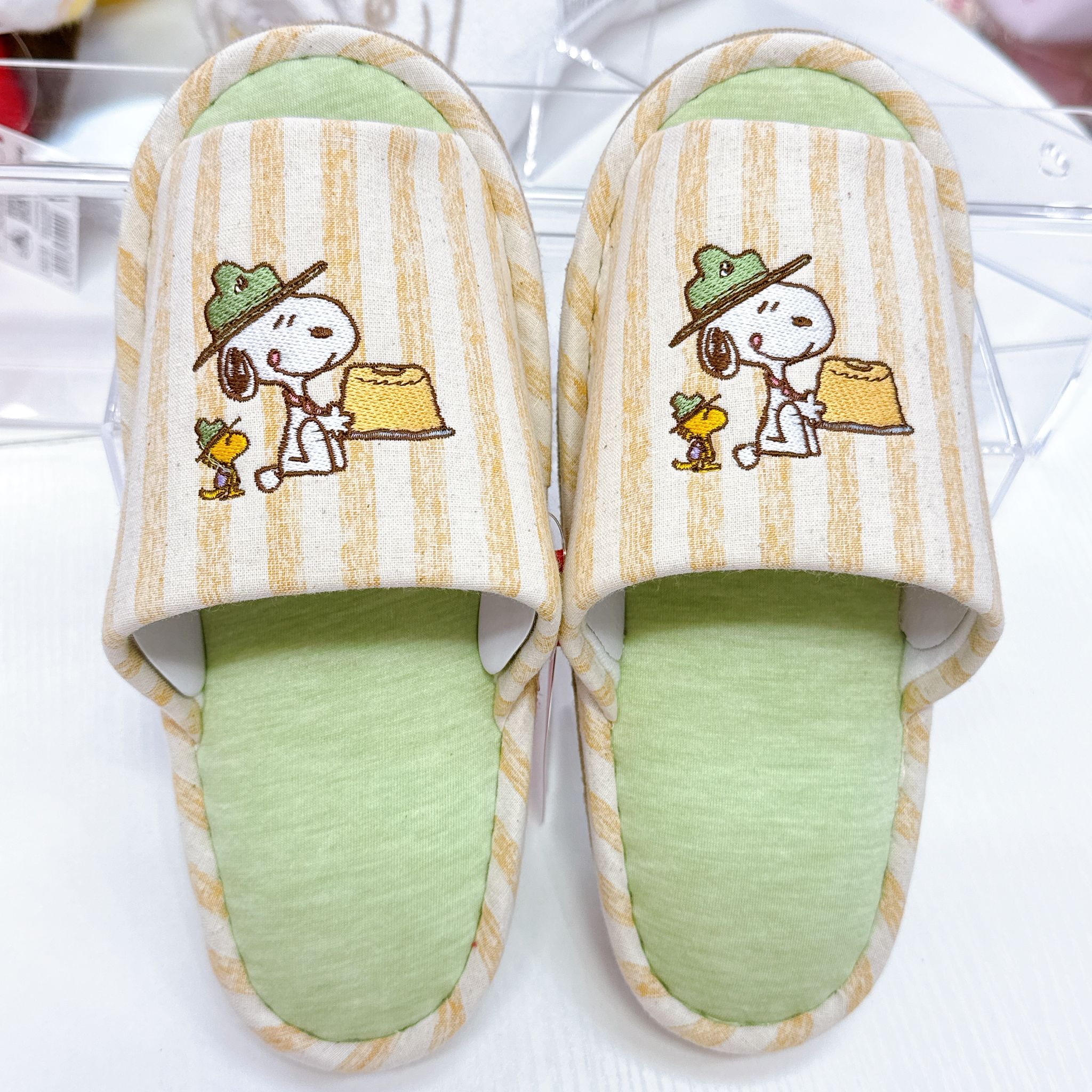 日本直送snoopy 家居拖鞋