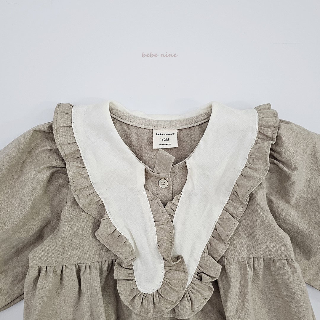 🌸預訂 韓國直送🌸🇰🇷Bebenine兩色荷葉花邊領巾寬鬆長袖包屁衣