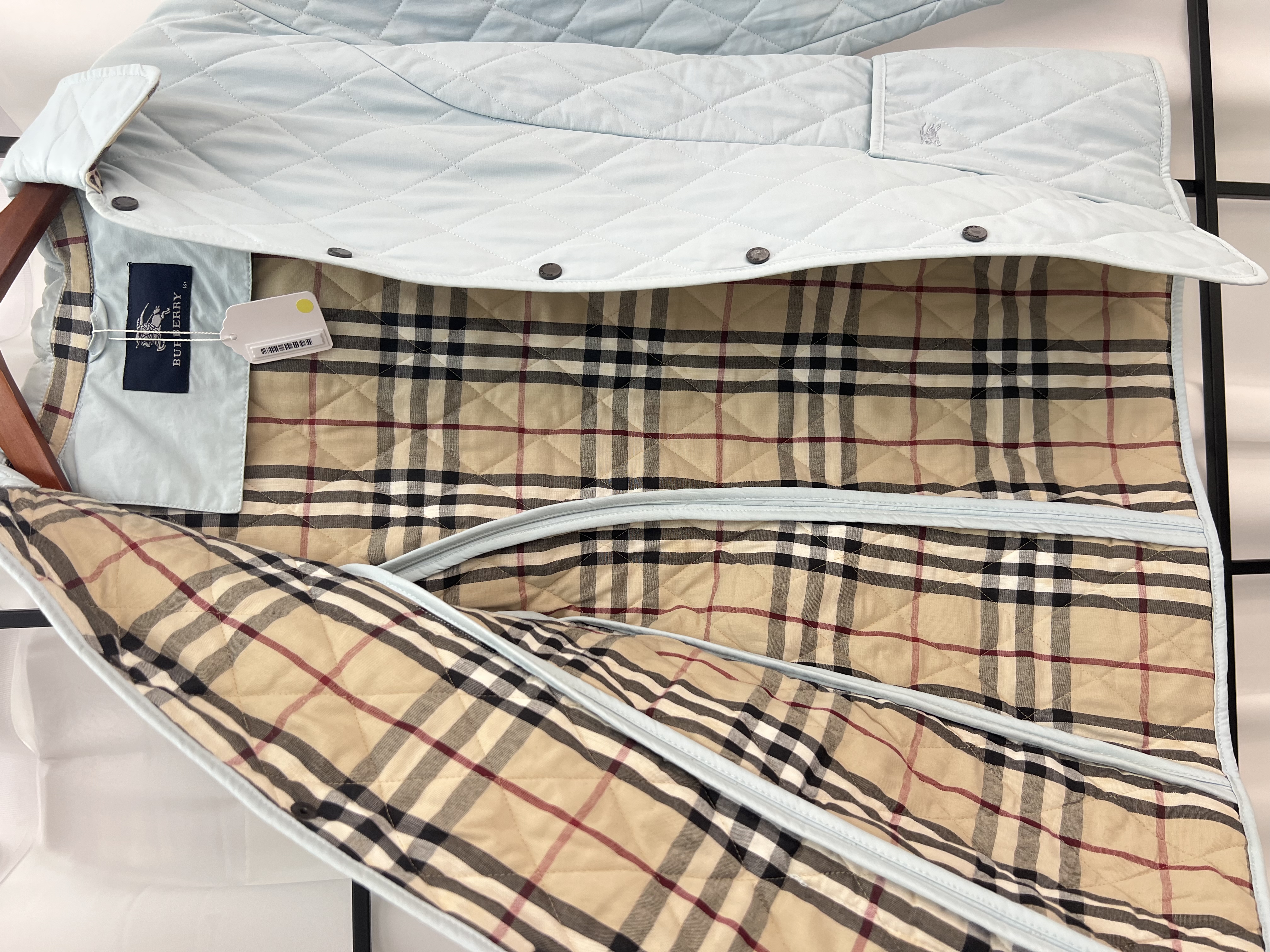 Pre-owned Burberry jacket / Product Code: 26033023