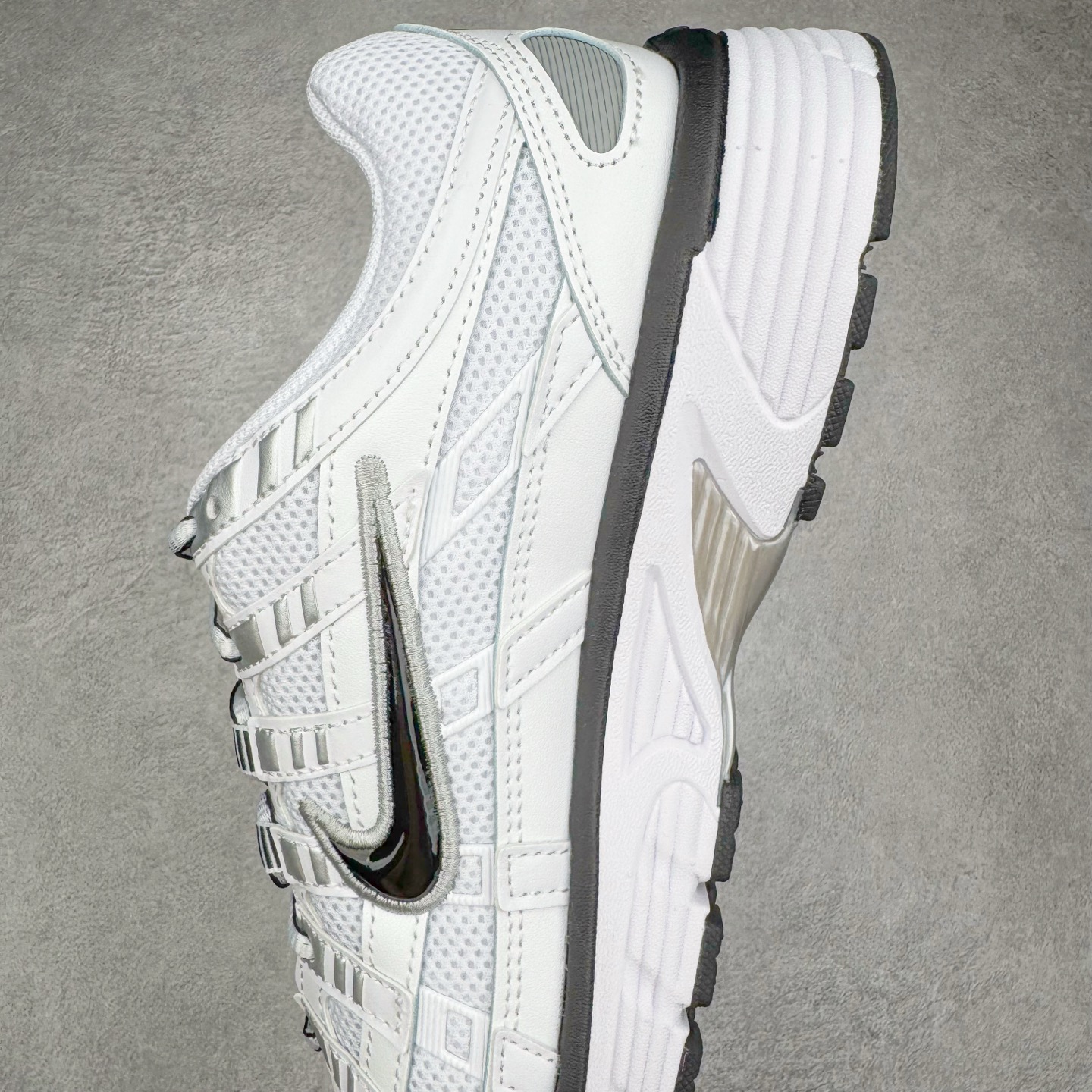 Nike P-6000 CD6404-107 