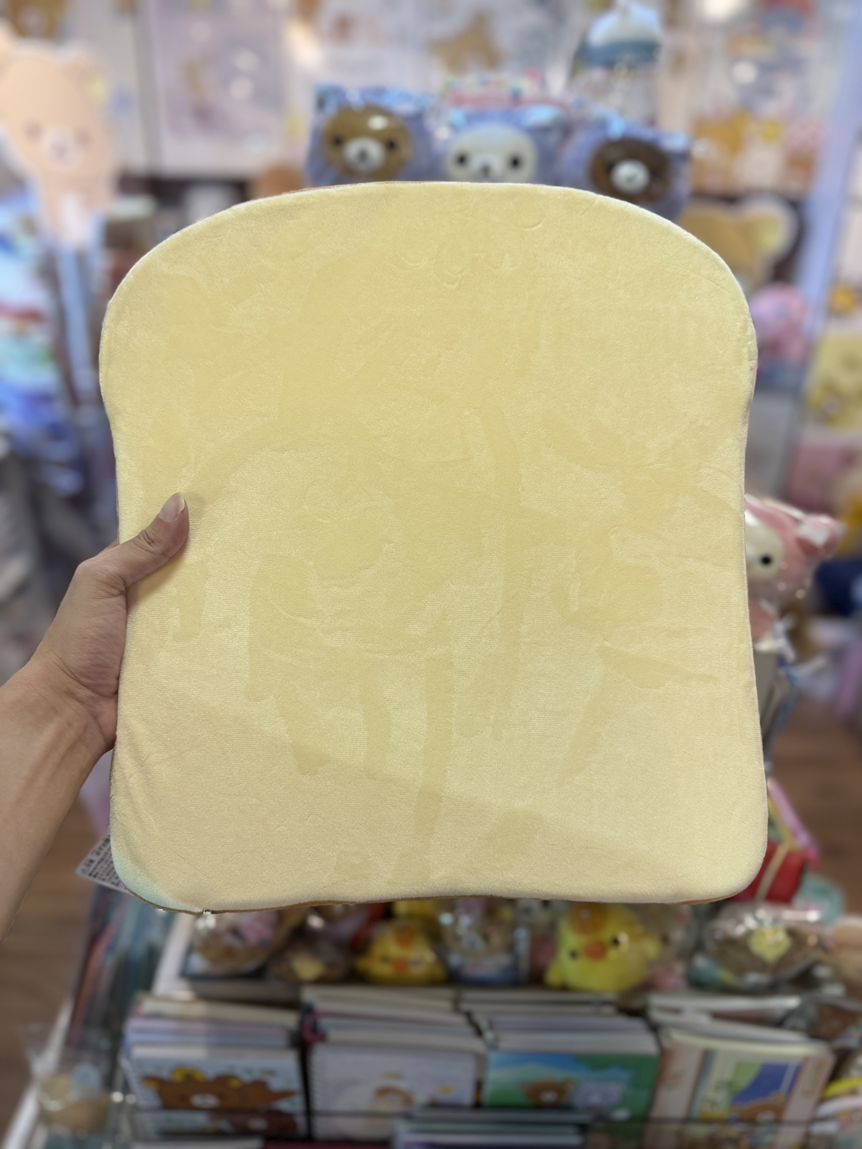 《現貨》全新Rilakkuma麪包造型座墊