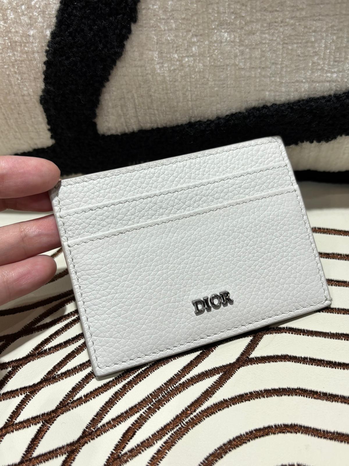 Dior card holder grey 100%Authentic ,99%new✅dust bag ✨✨專門店售價$3800 ✨✨  