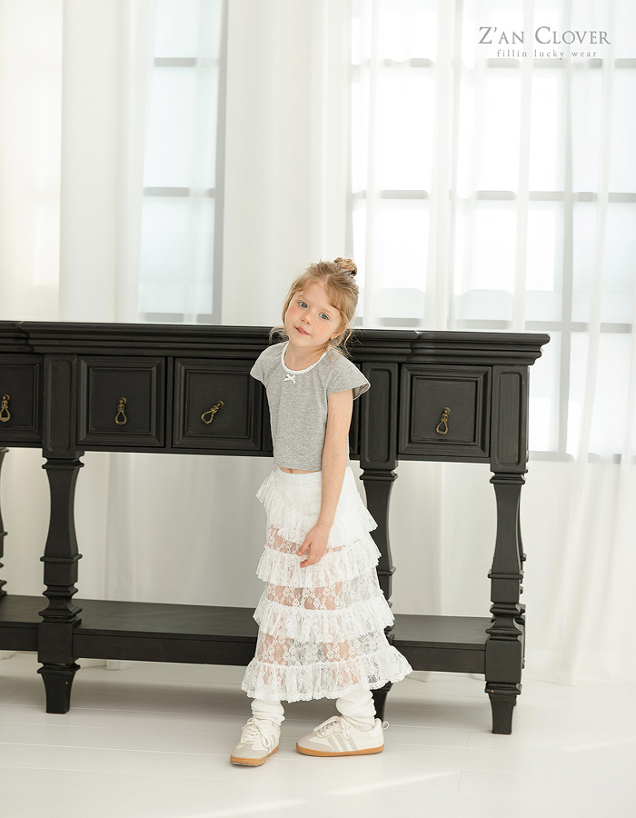 🇰🇷ZAN CLOVER tee