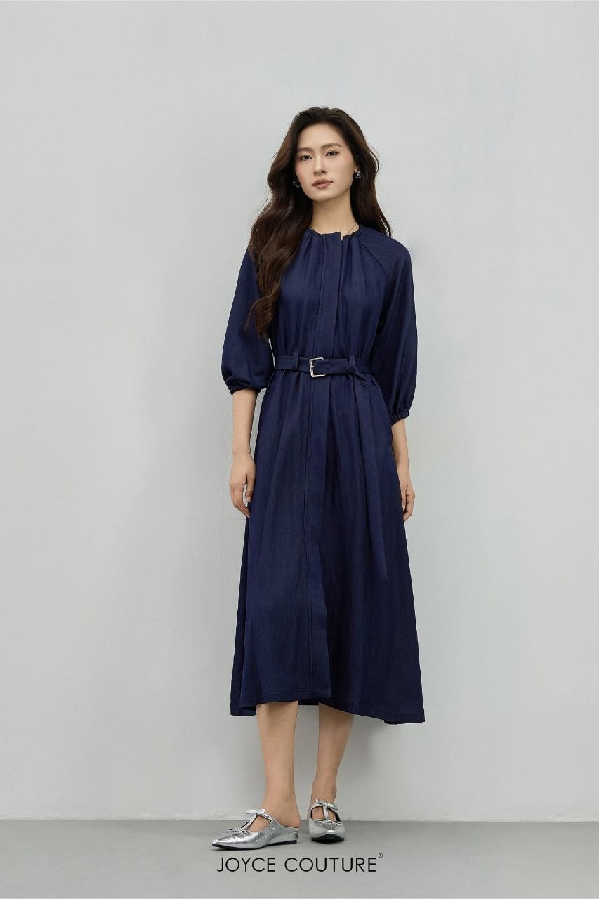 松紧褶领口中长连身裙 D0335