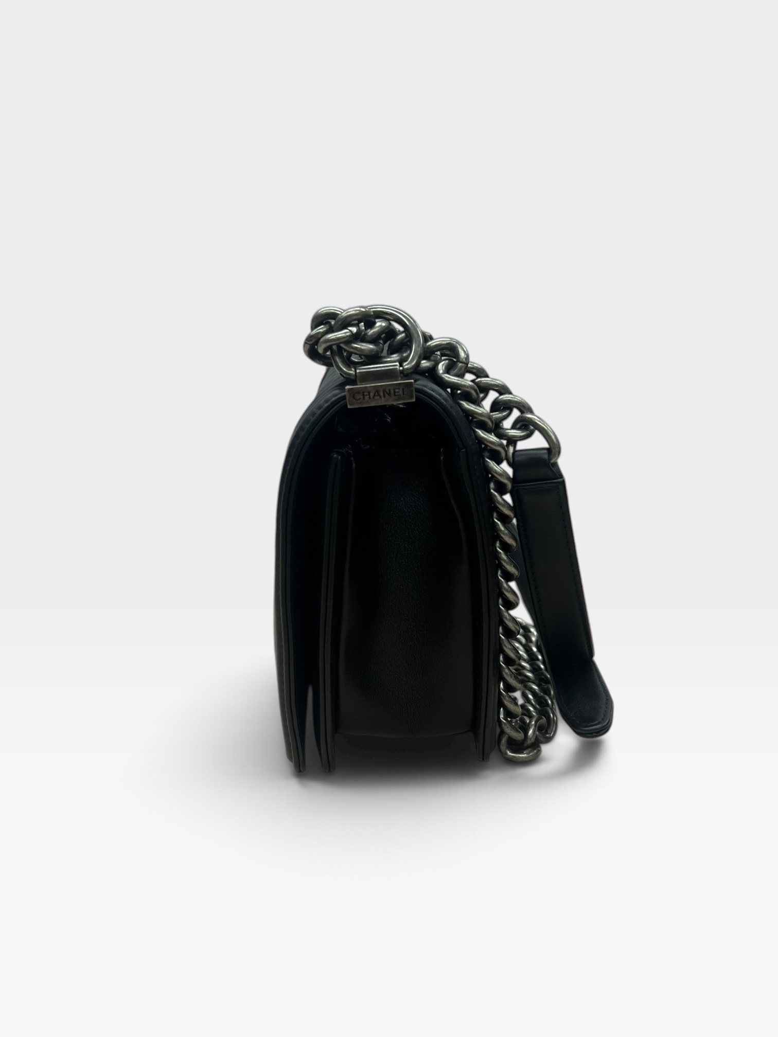 Pre-Owned CHANEL 25 Boy /Product Code: 102303