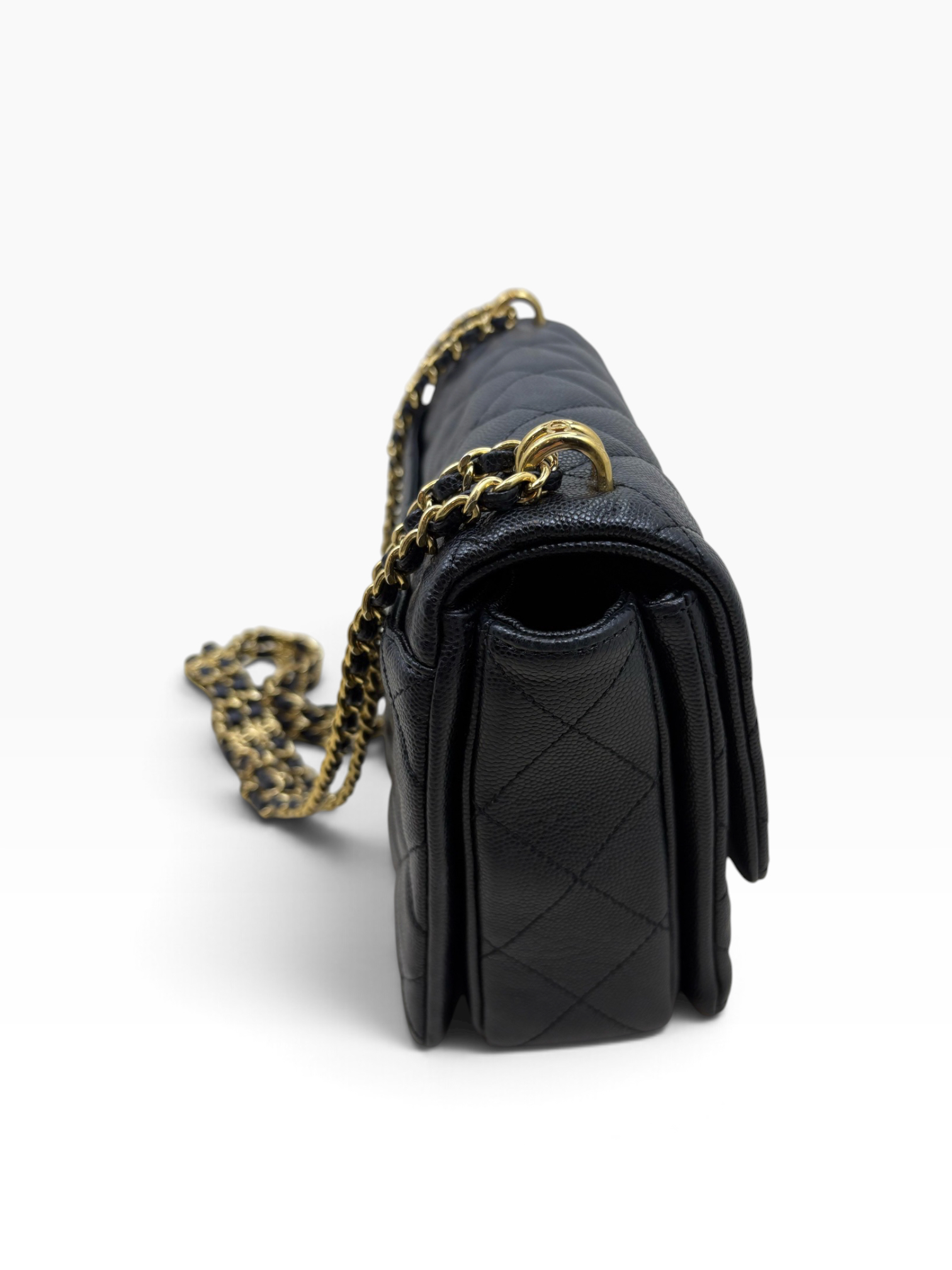 Pre owned chanel 23cm K9291