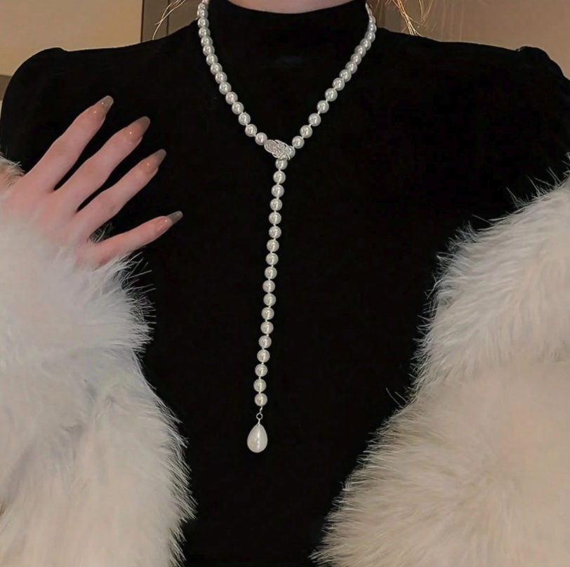 Pearl Leaf drop Necklace