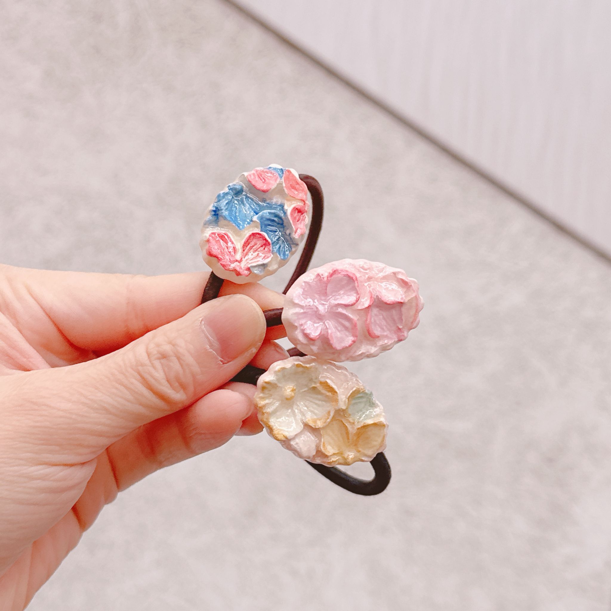 手繪 橢圓形 繡球花髮圈