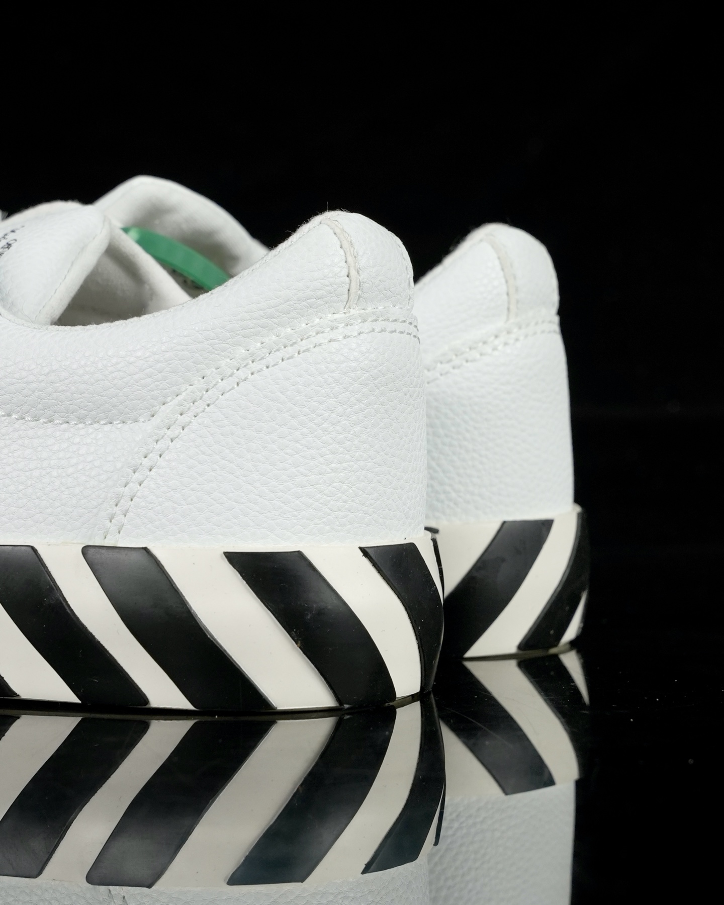 Off-White Low Vulcanized