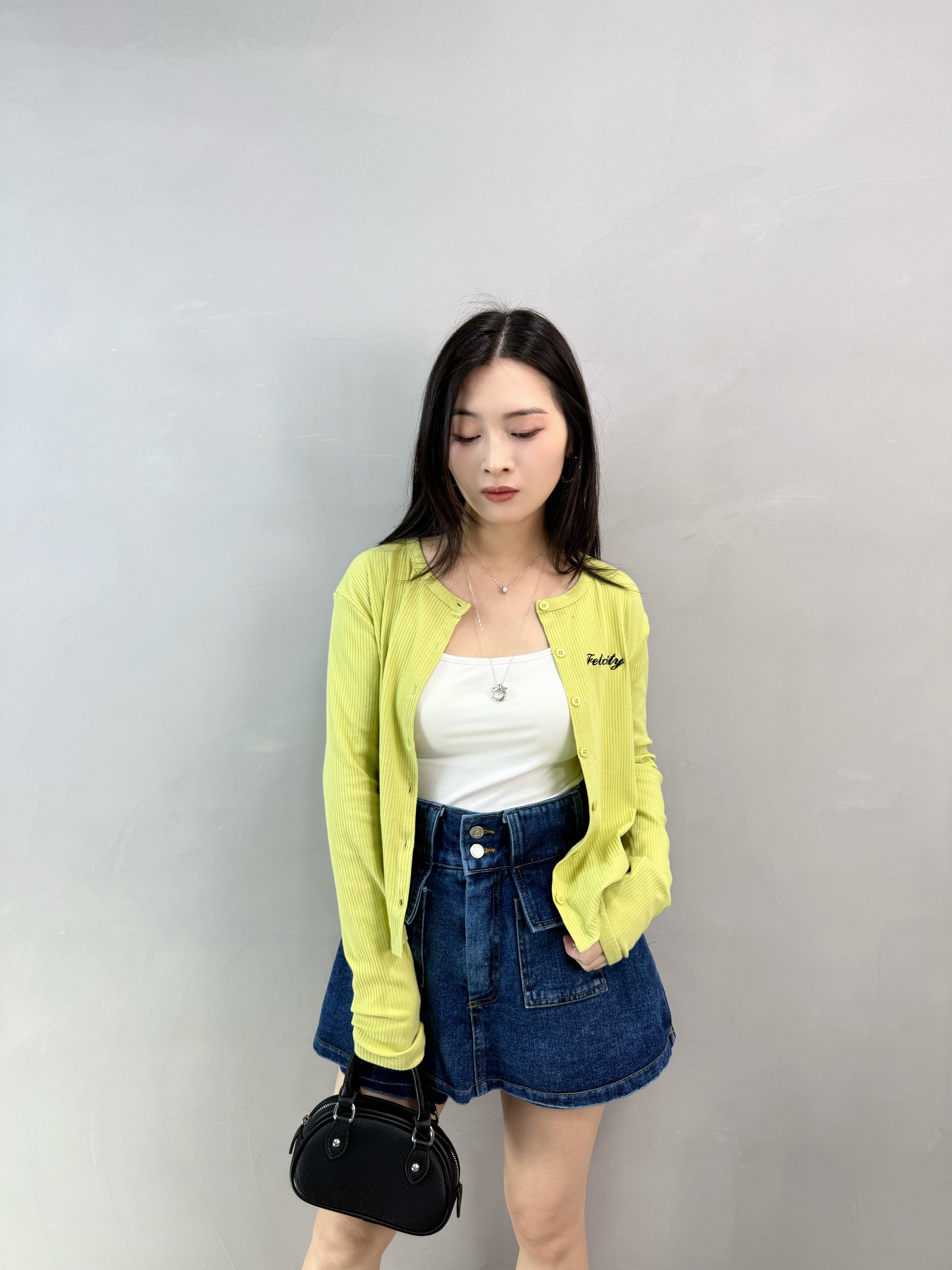 K69 雙袋牛仔裙褲