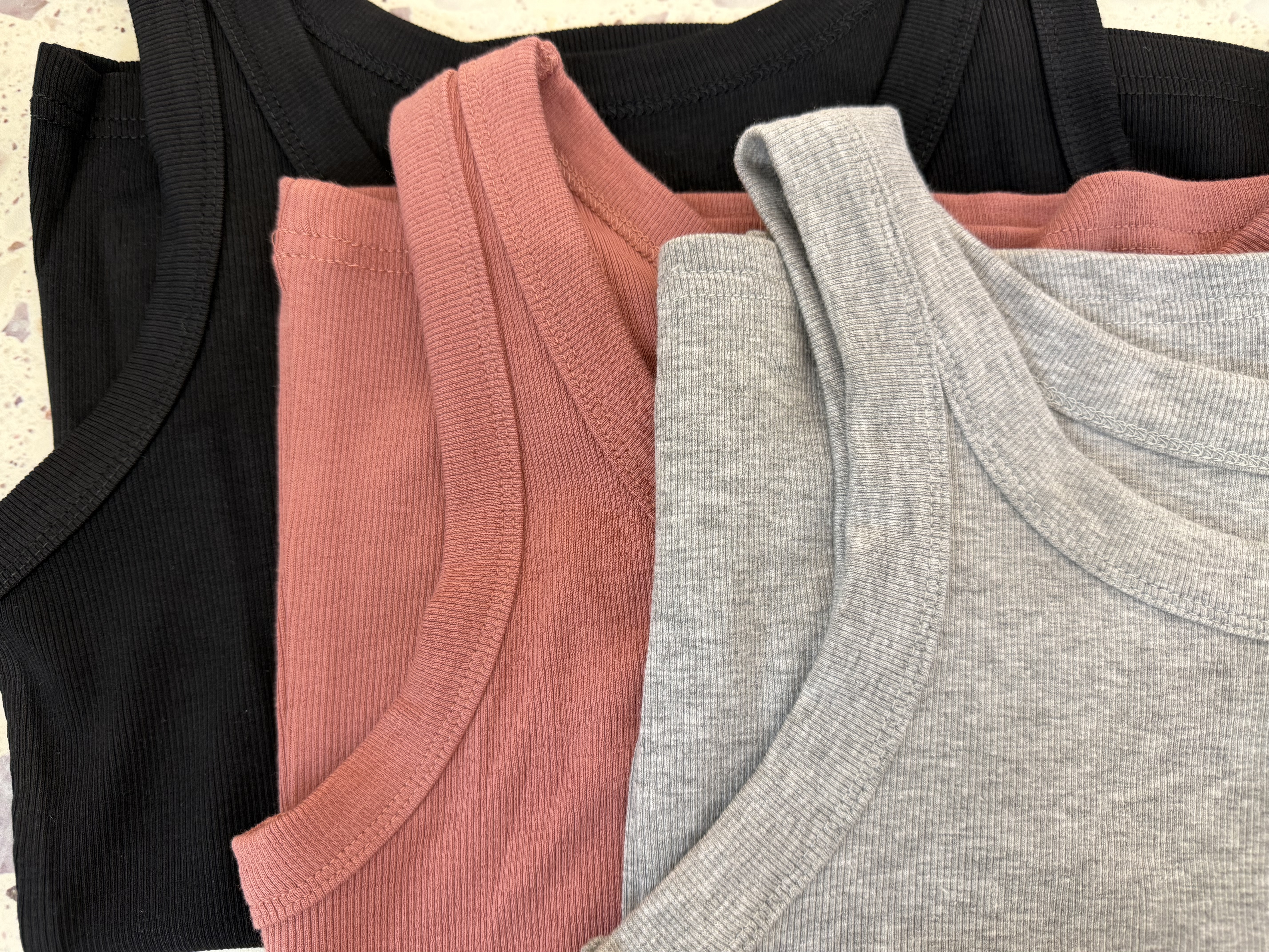 💥推介💥大彈性百搭圓領坑紋背心