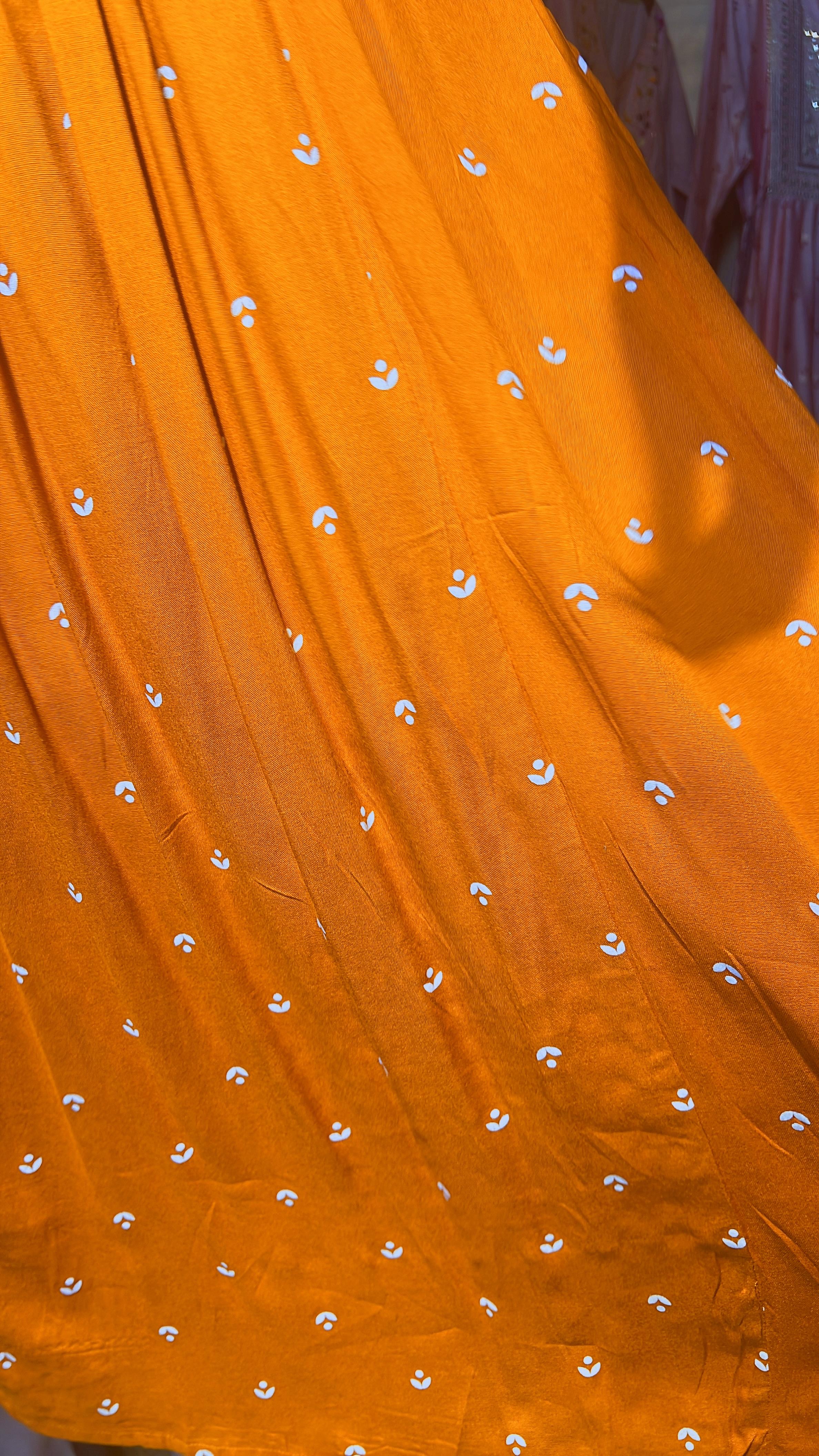 Bright Orange peacock mid sleeve op 44"  #636