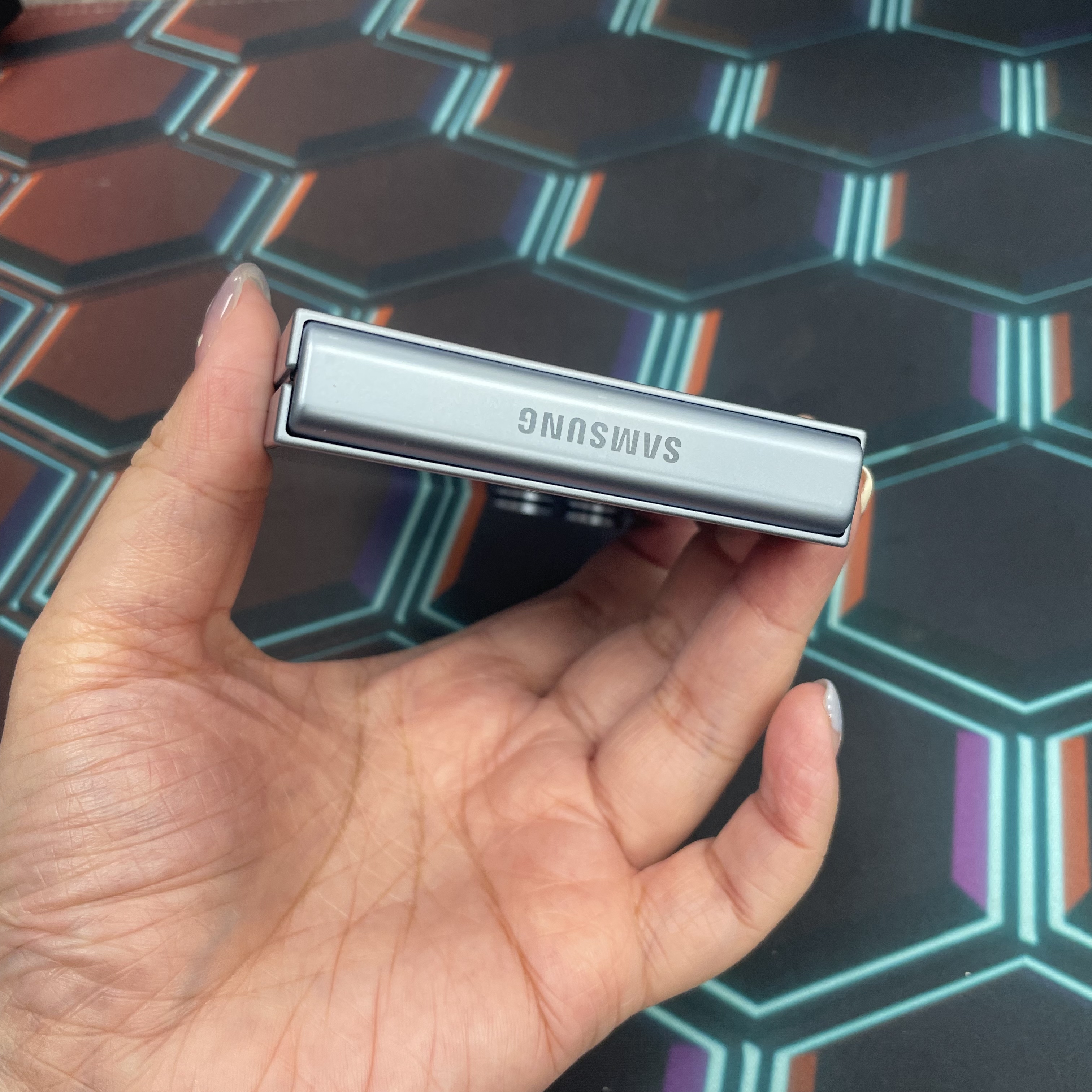 *6799B Galaxy Z Flip 6 勁靚機 12+256GB 藍色 blue 國際版