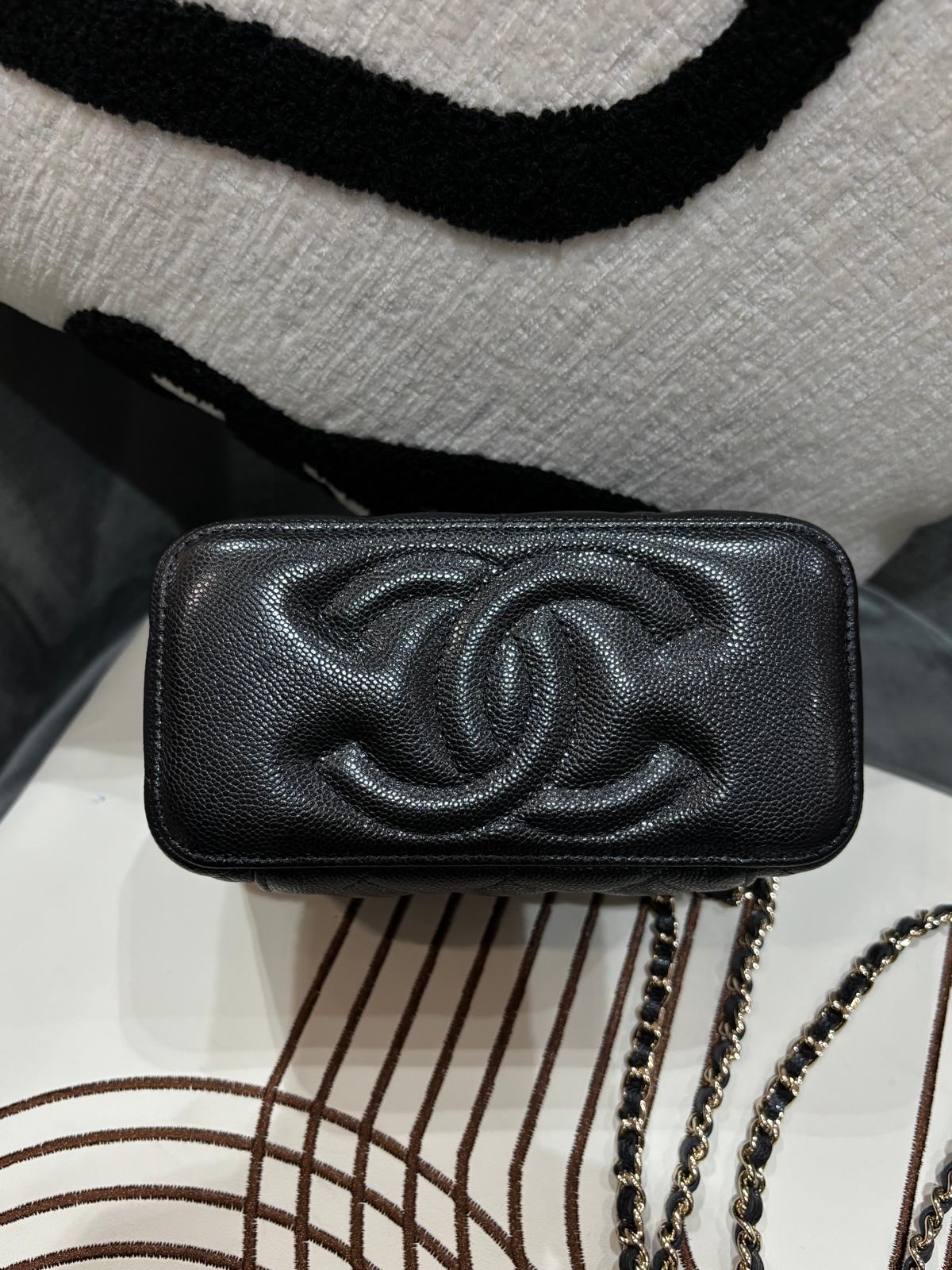 全新 Chanel vanity with chain 黑色荔枝牛皮金扣 100%Authentic,100%new 全新貨品 ✅專門店收據✅新晶貼✅dust bag ✅盒