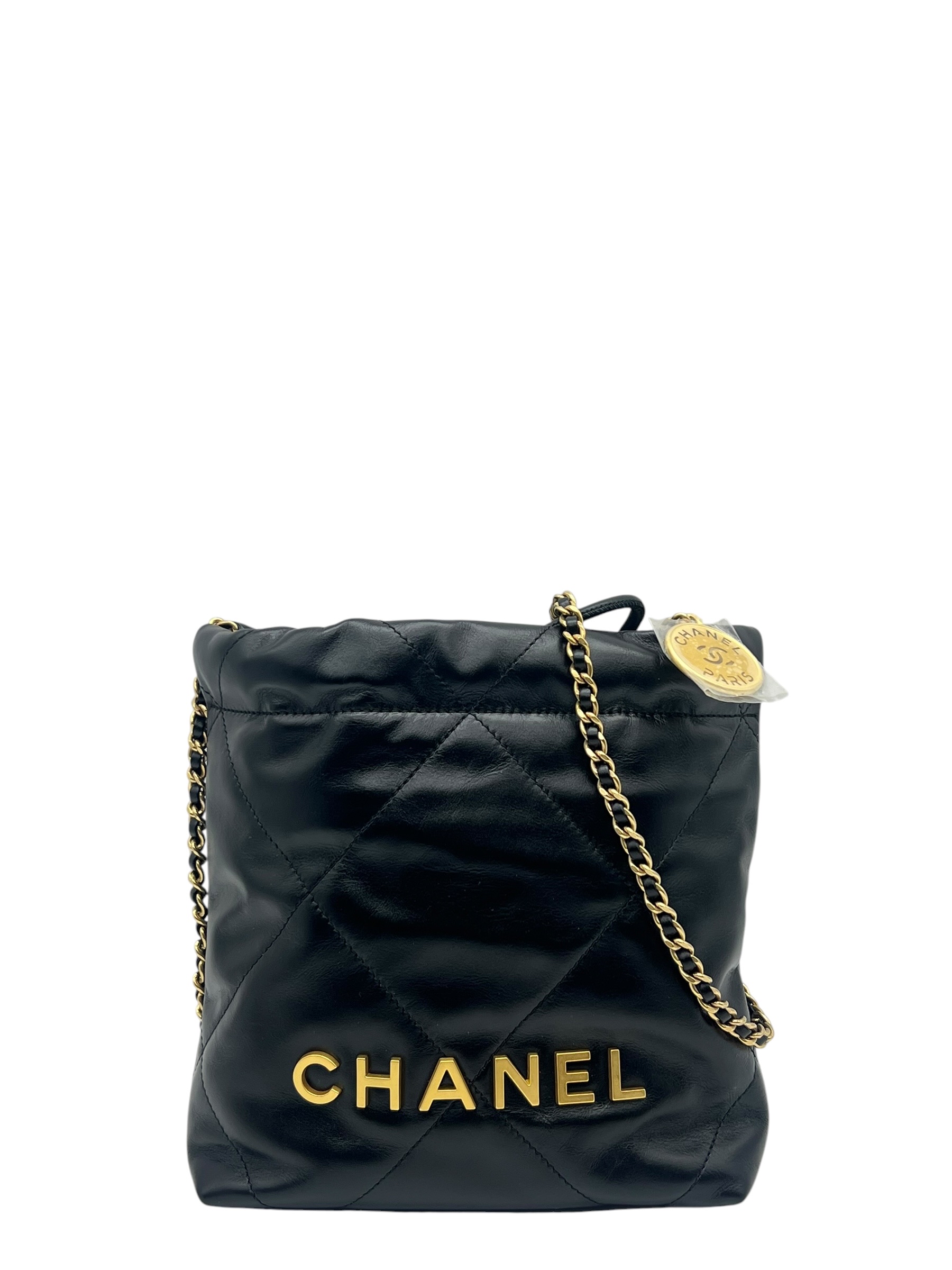 Pre-Owned CHANEL 22 Mini / Product Code:  061404