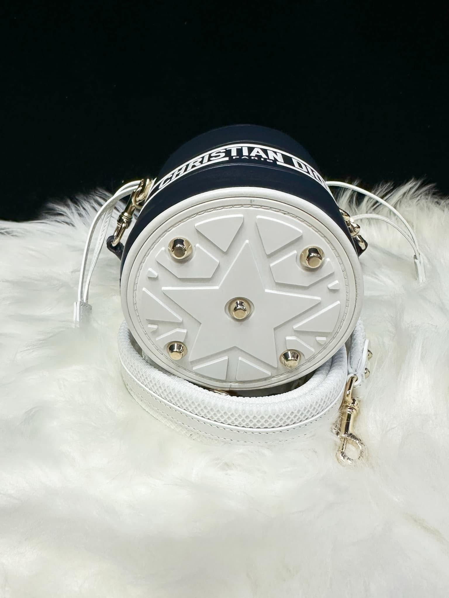 Dior Vibe bucket mirco navy