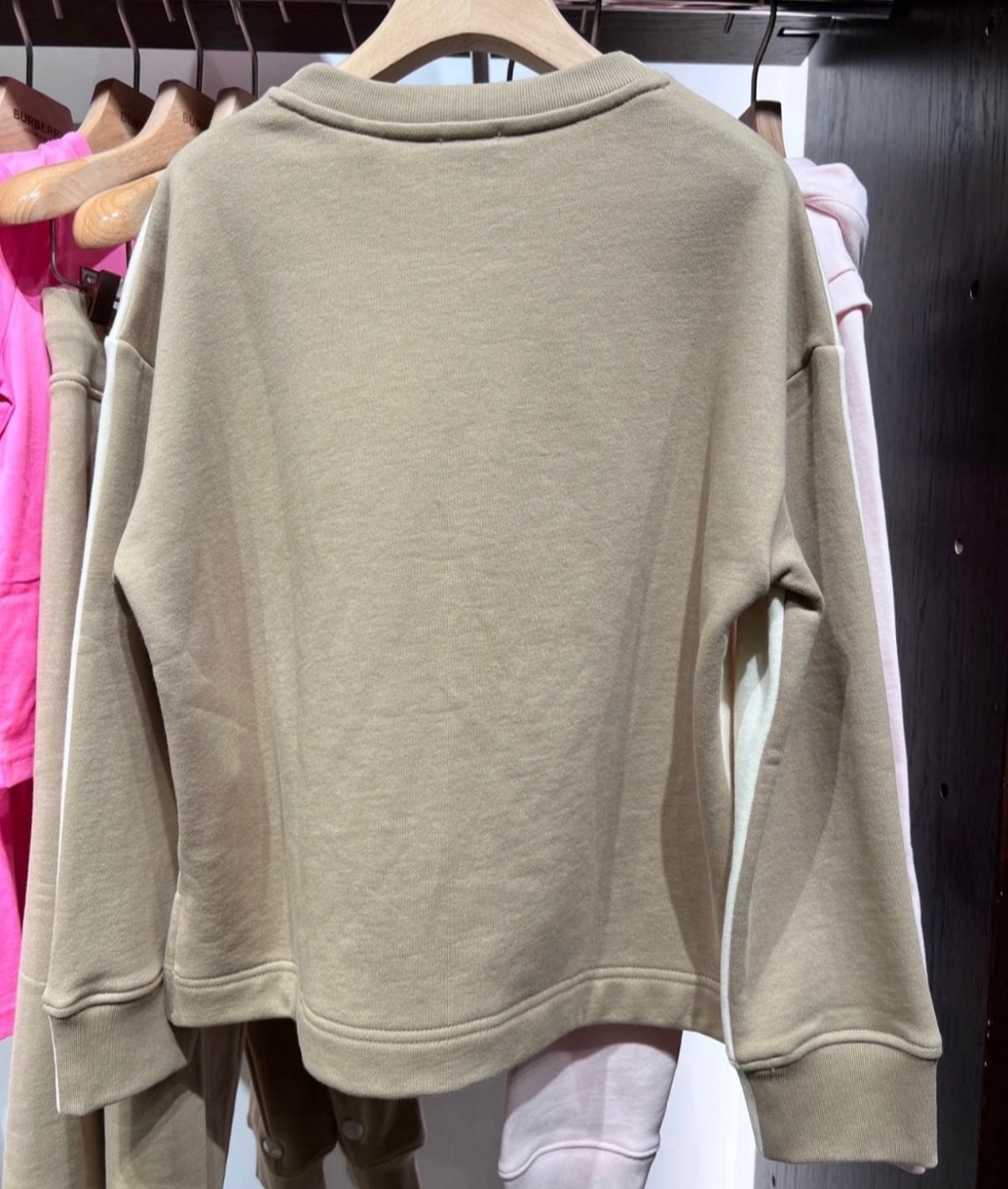 Burberry 熊仔圓形圖案壓印米啡雙色衞衣（童裝12碼）