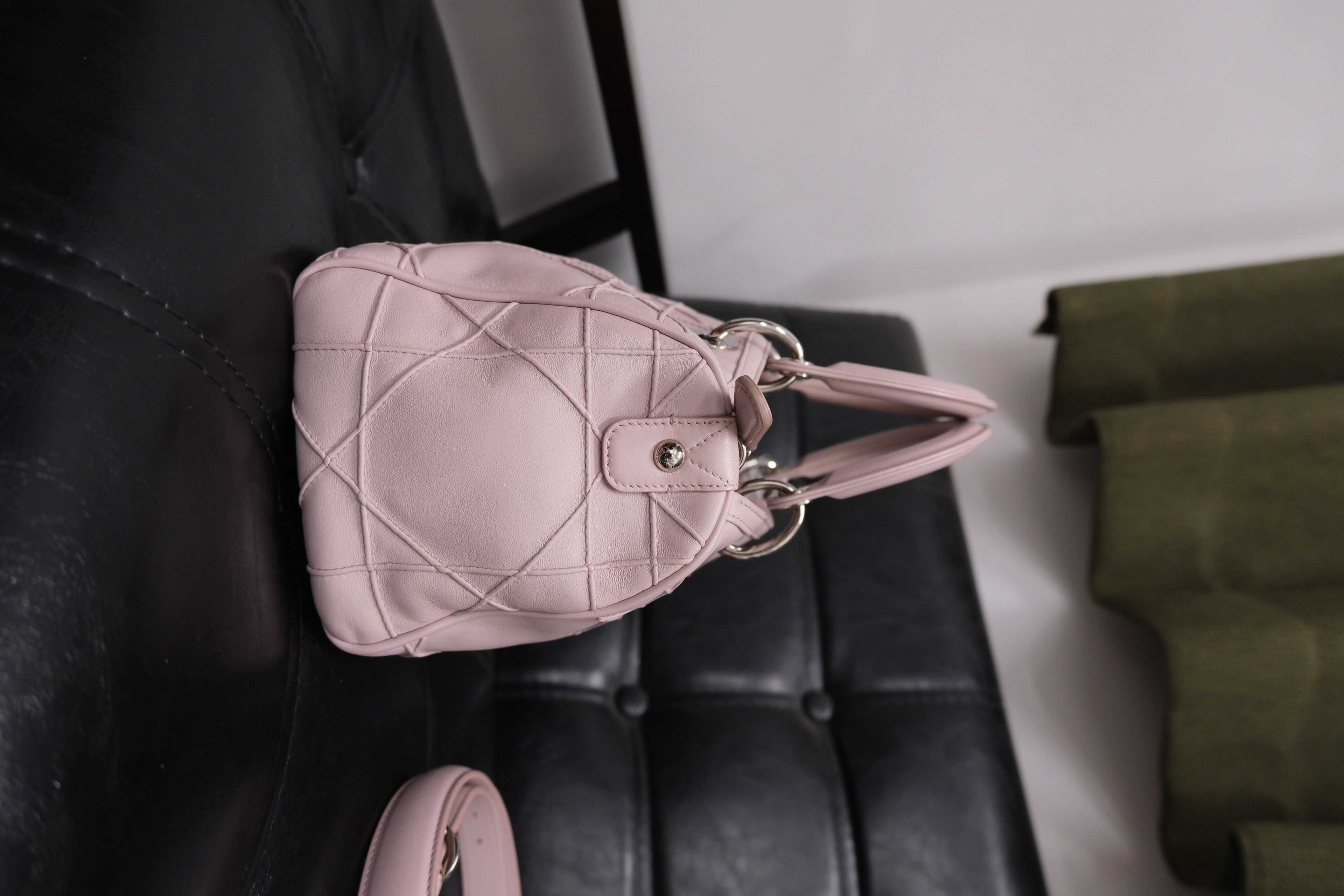 Cannage Leather 2 Way Handbag Pink