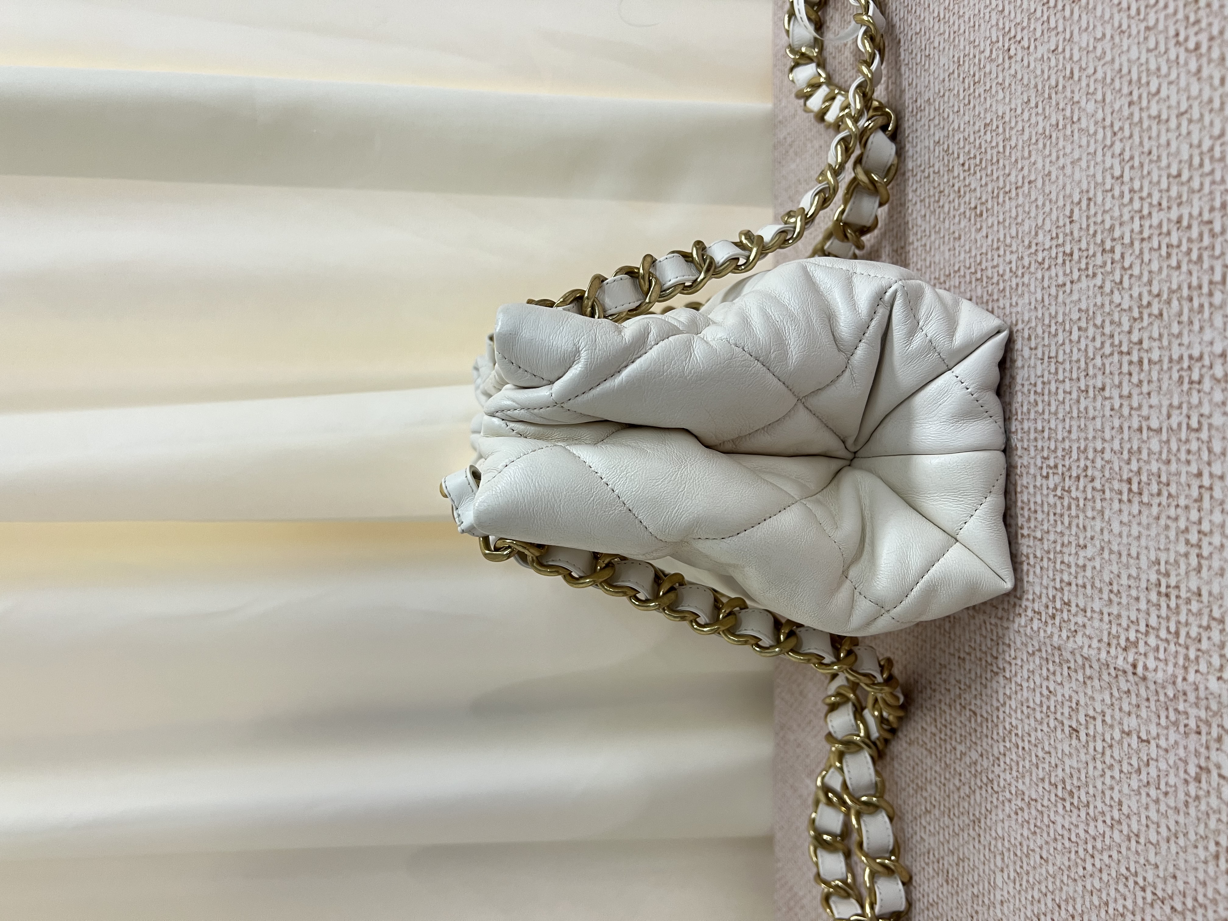 Pre-owned Chanel Shopping Bag/ Product Code: 26030210