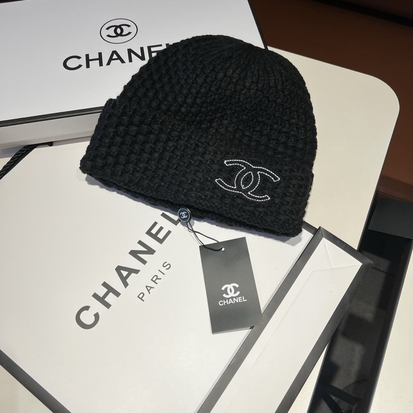 【原單】CHANEL 羊絨針織冷帽